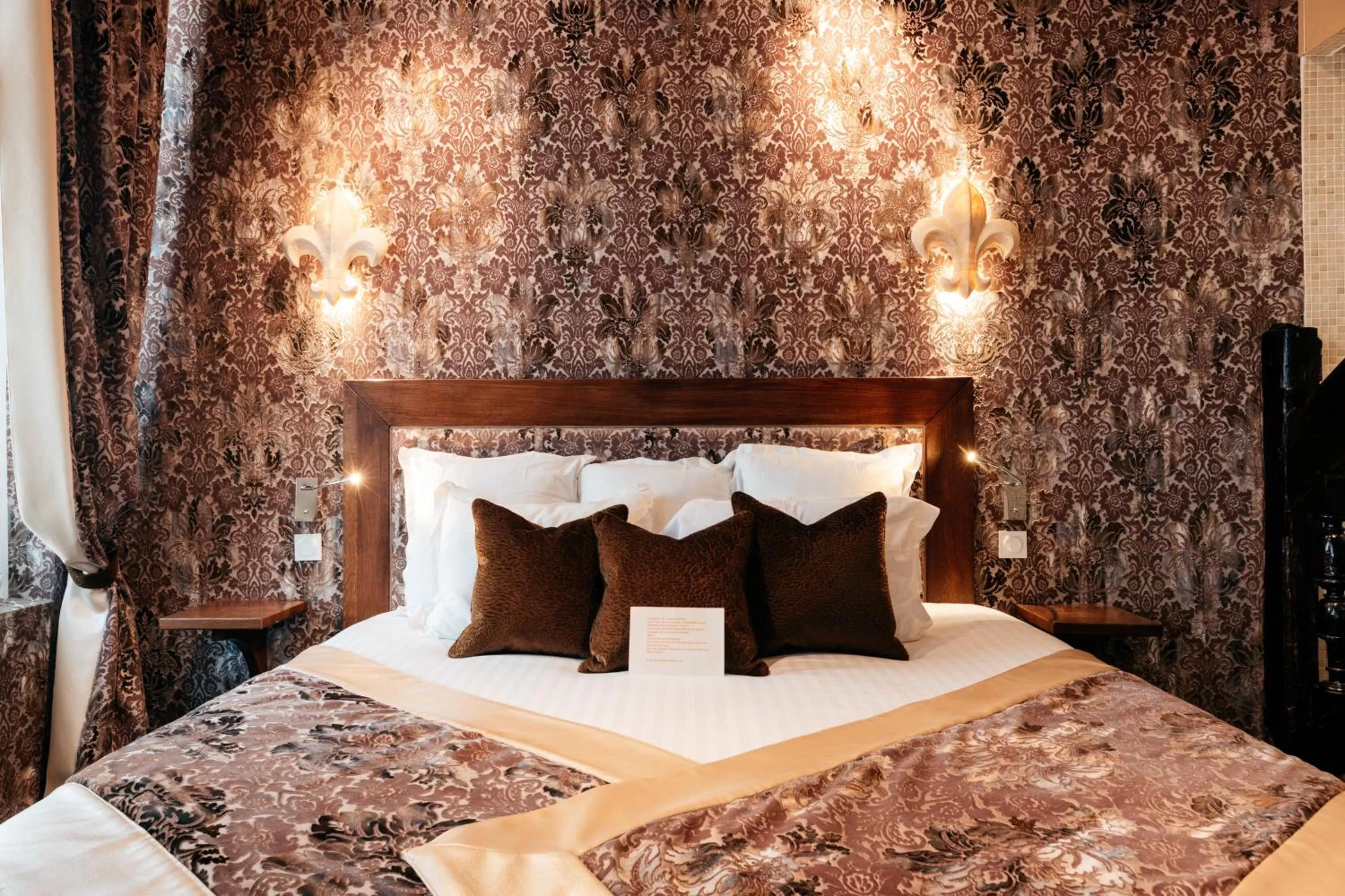 Bed in Le Temple De Jeanne