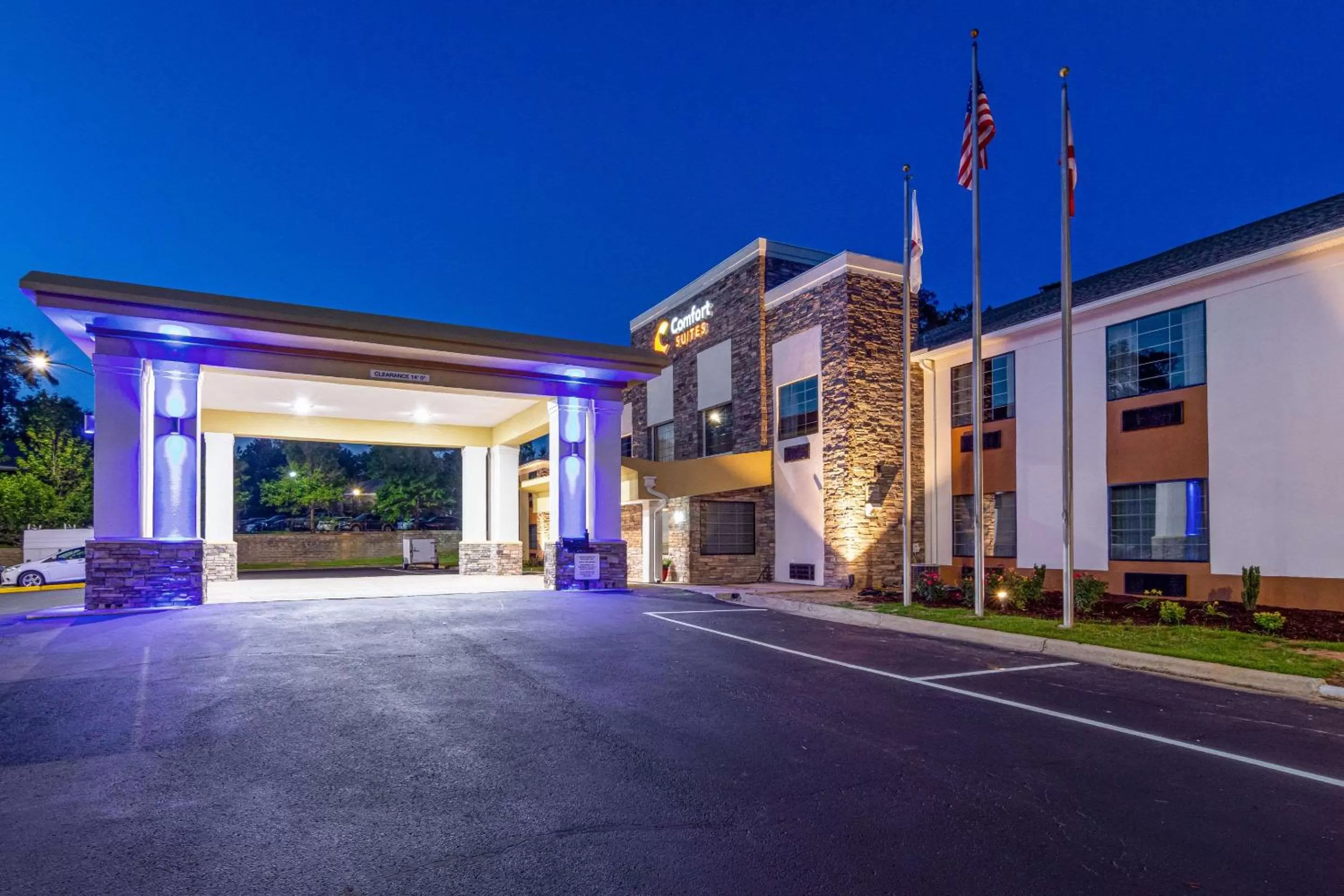 Property building in Comfort Suites Eufaula North
