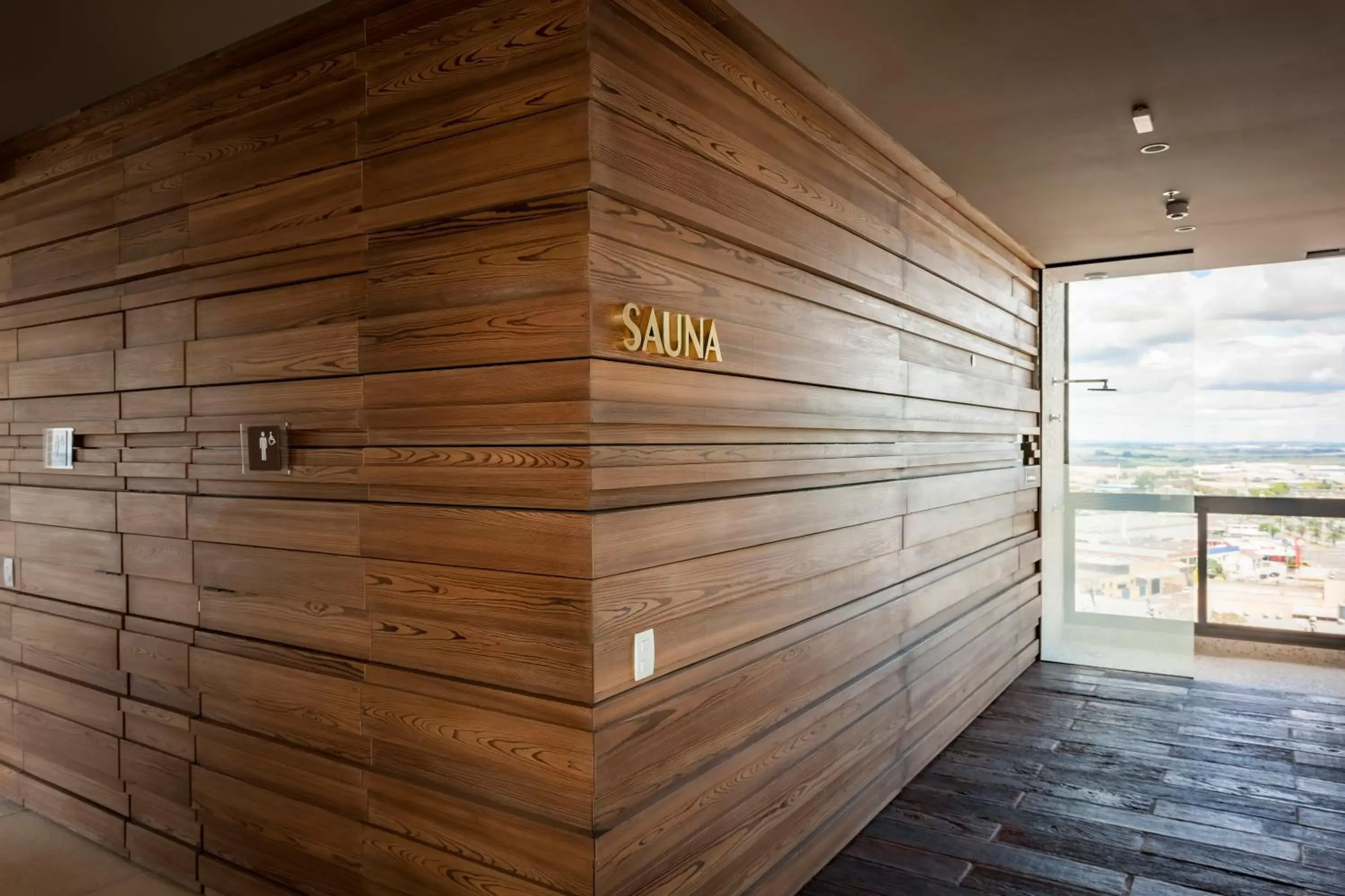 Sauna, Facade/Entrance in Royal Palm Tower Indaiatuba