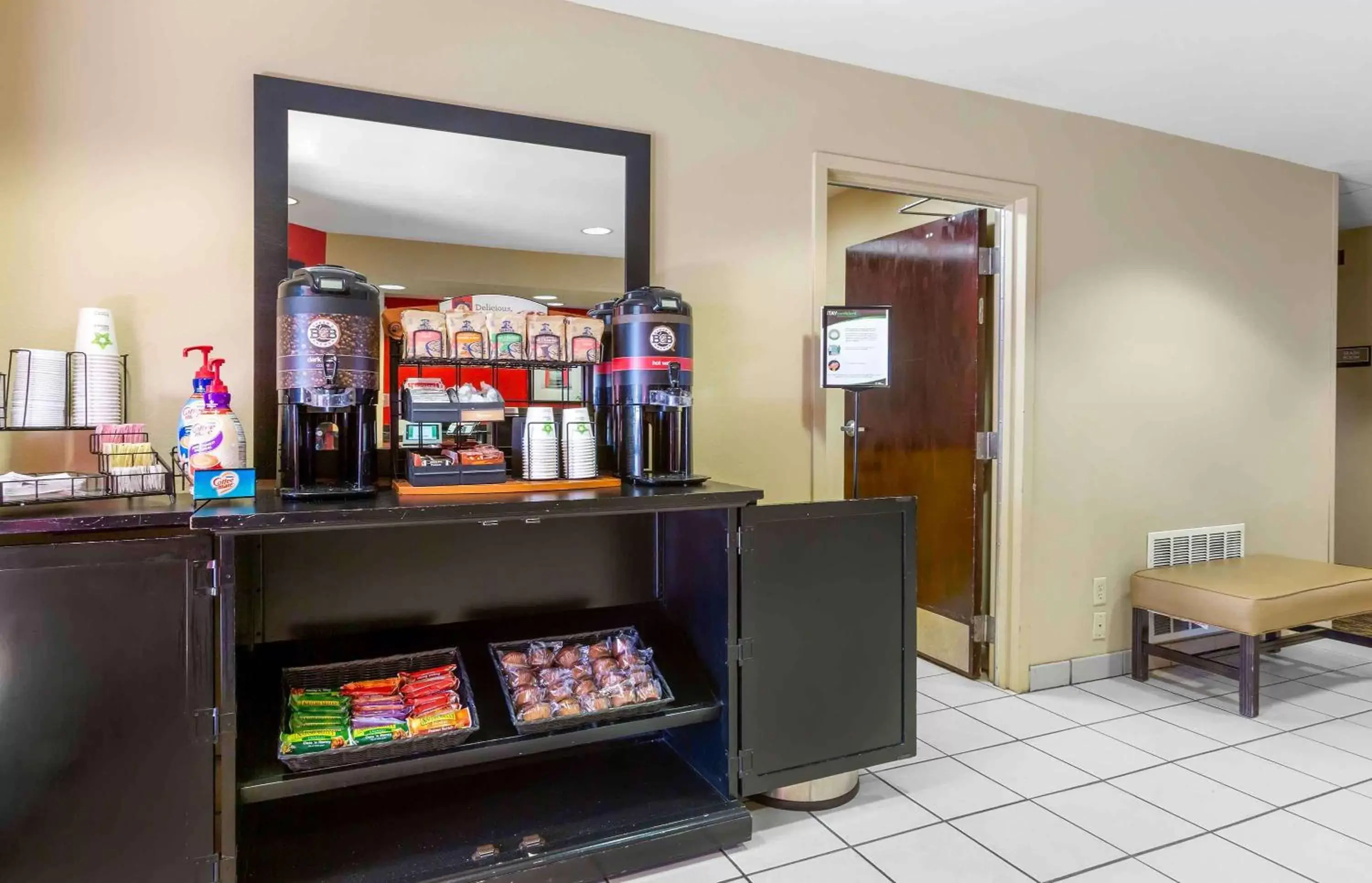 Lobby or reception in Extended Stay America Suites - Phoenix - Peoria