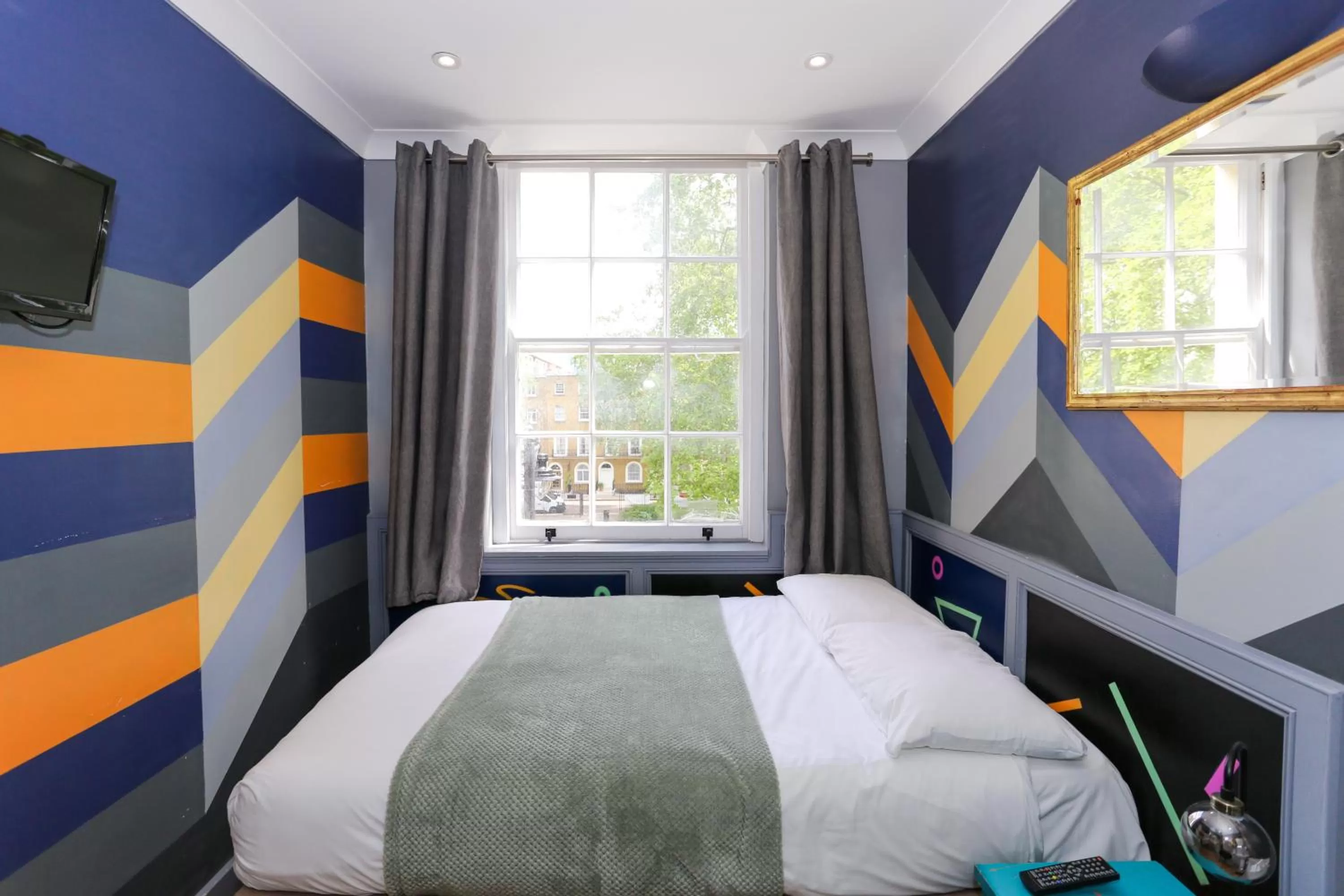 Bed in KX Rooms Kings Cross