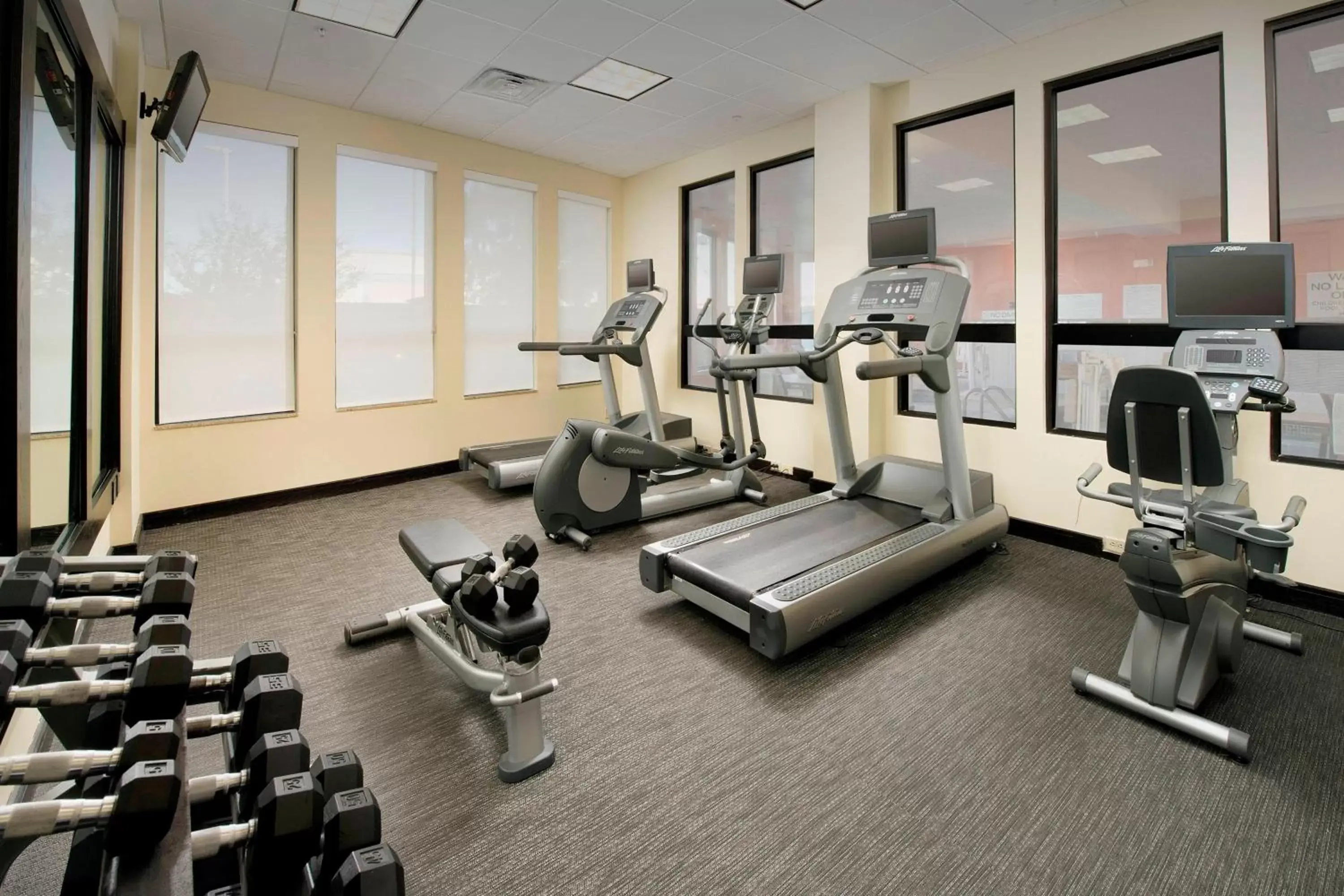 Fitness centre/facilities, Fitness Center/Facilities in Courtyard by Marriott Wichita Falls