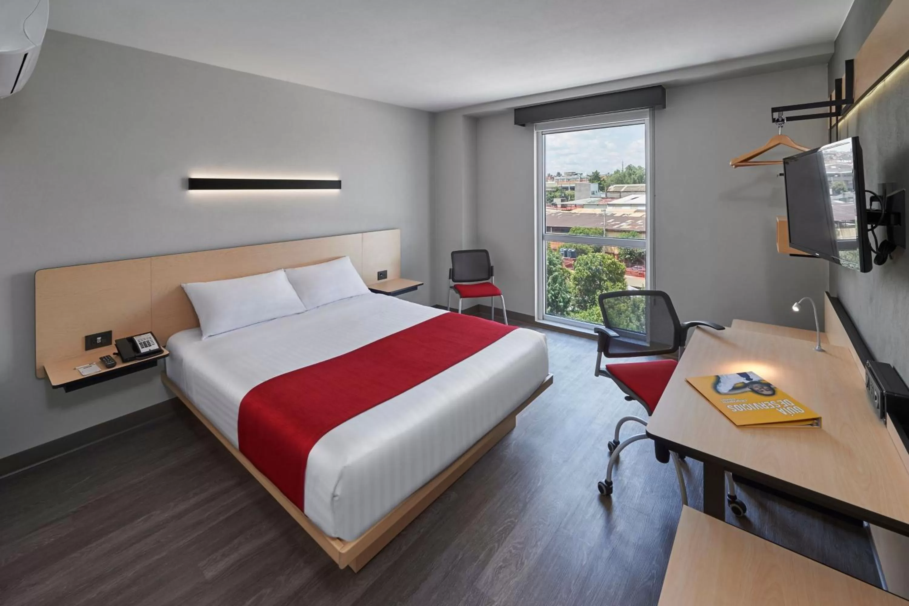 Bedroom, Bed in City Express by Marriott Ciudad de México Tlalnepantla