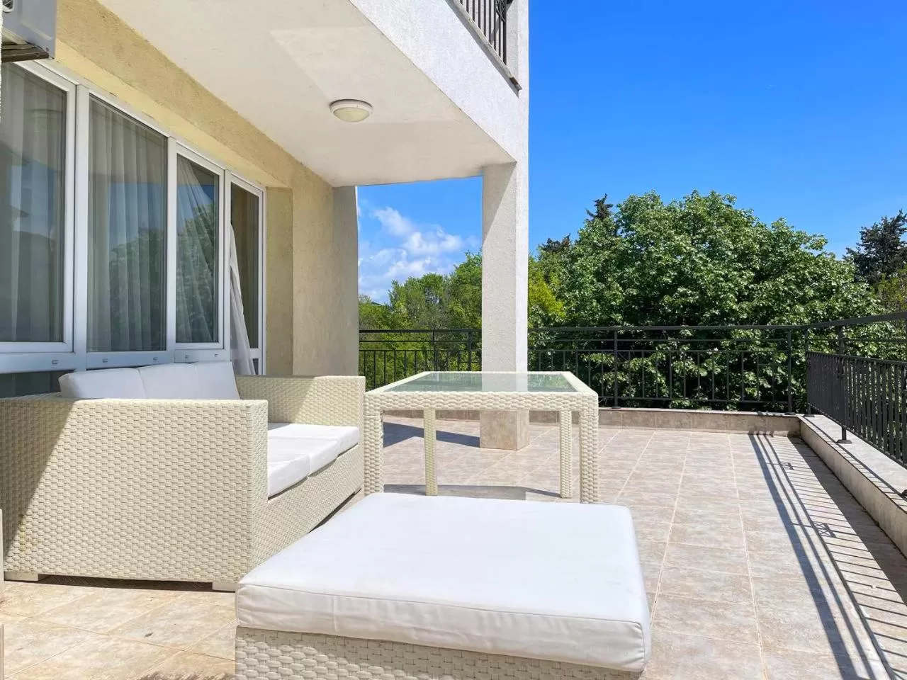 Day in Ravda Family Resort. Park&Sea