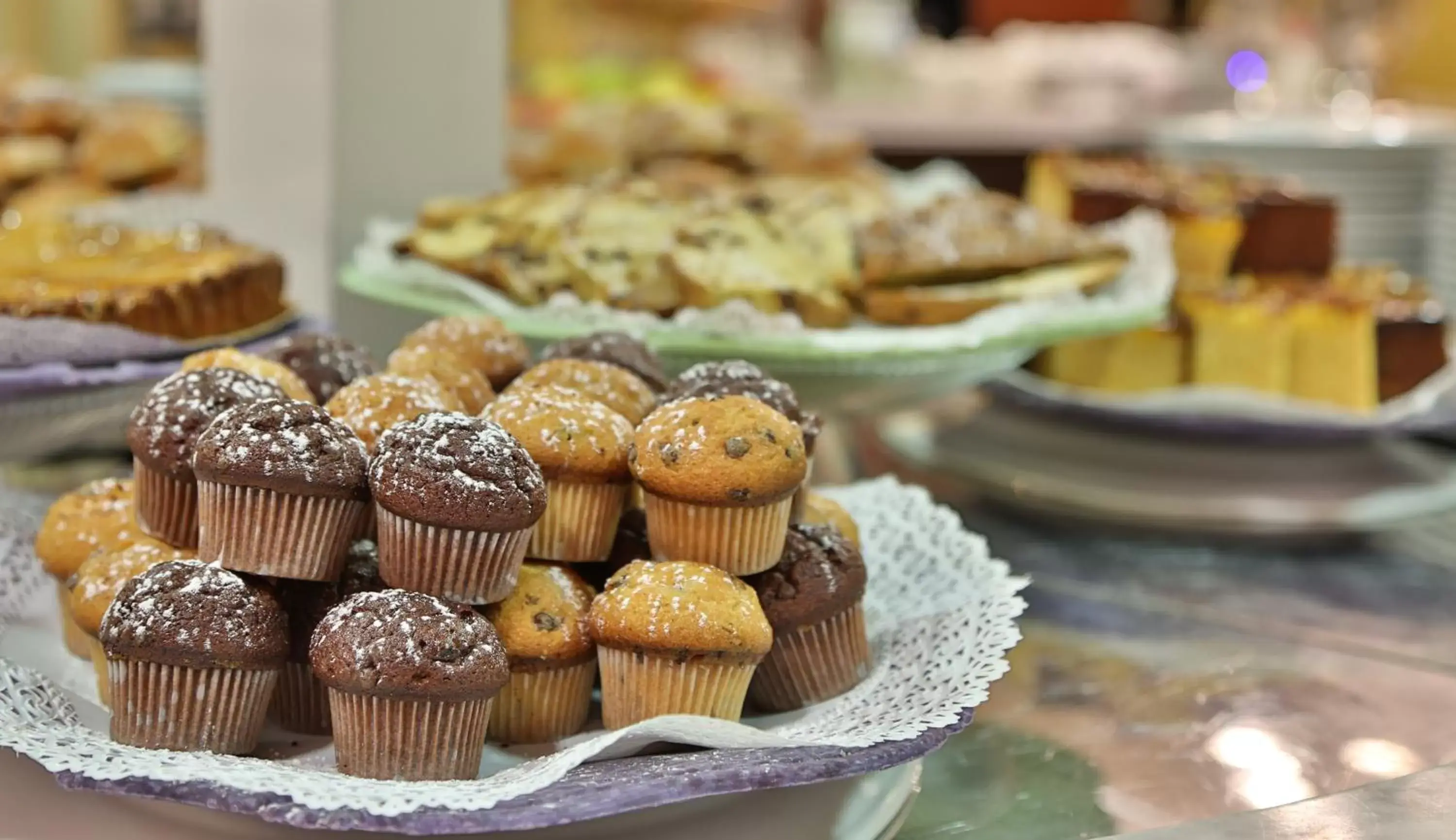 Continental breakfast in Crowne Plaza Venice East, an IHG Hotel