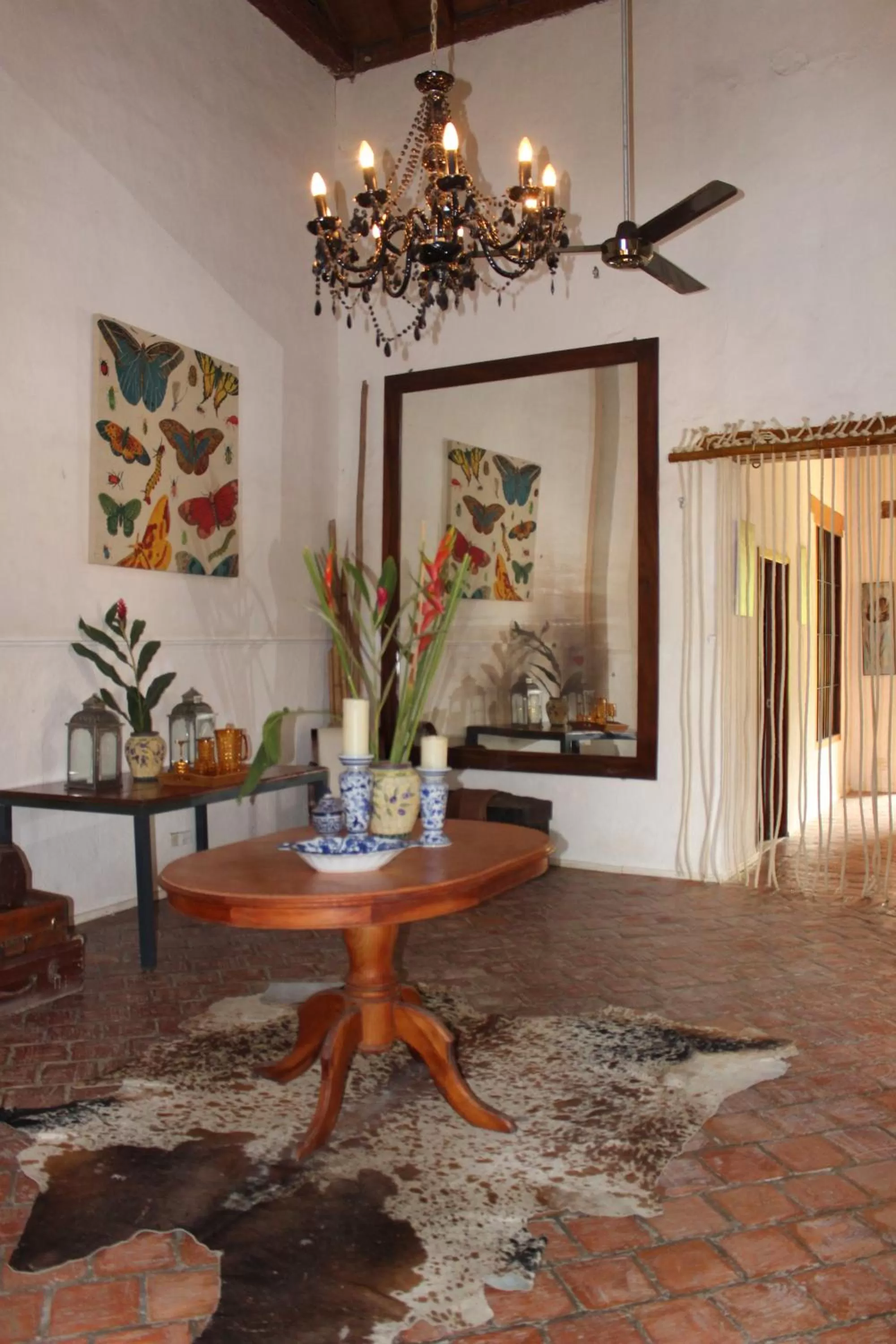 Decorative detail in Portal de la Marquesa