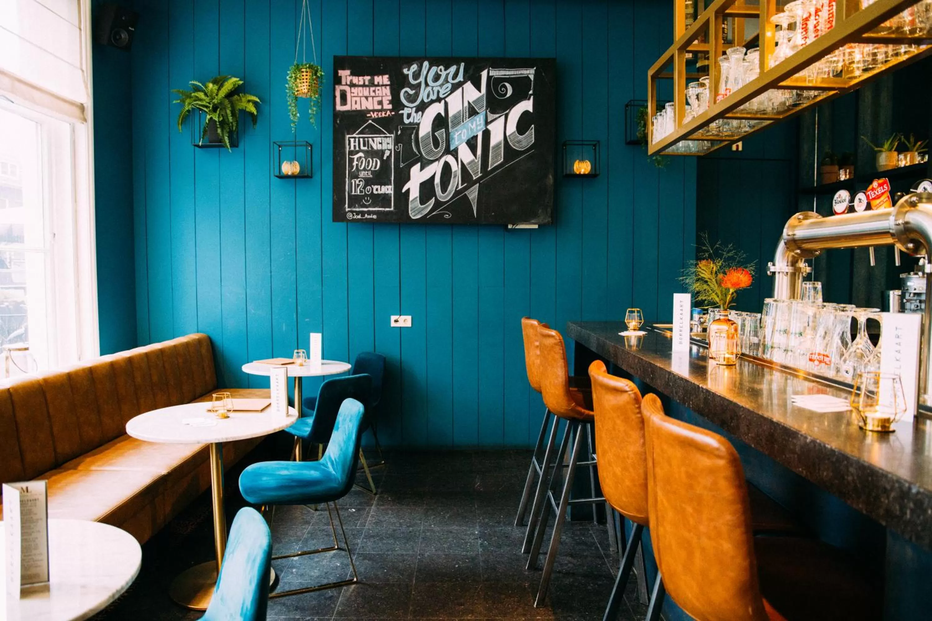 Lounge or bar in Hotel ML