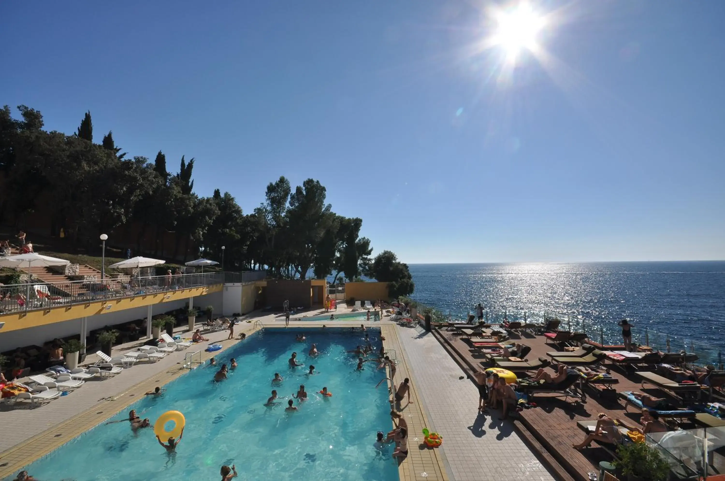 Swimming Pool in Horizont Resort