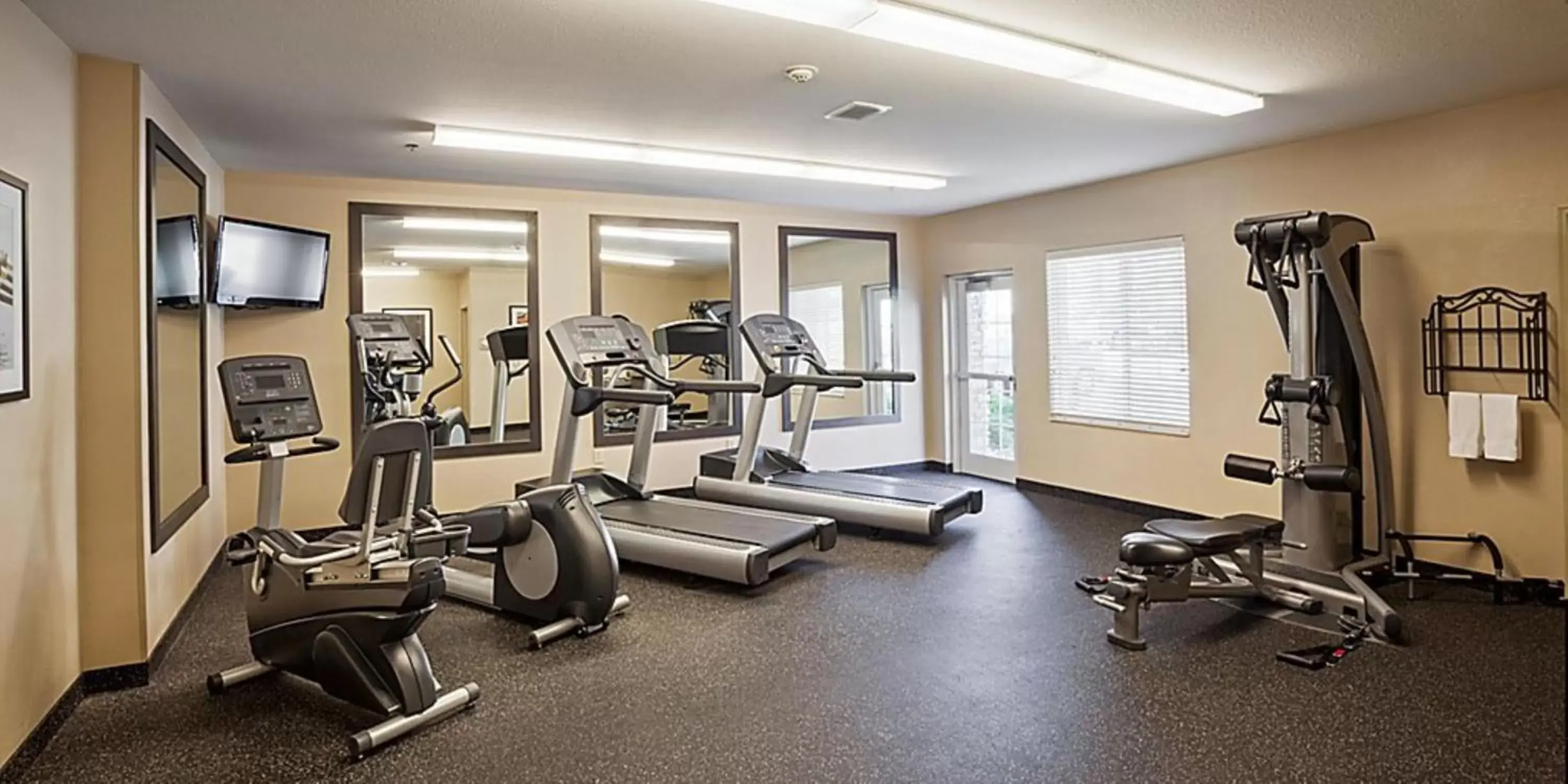 Fitness centre/facilities, Fitness Center/Facilities in Candlewood Suites Gonzales - Baton Rouge Area, an IHG Hotel