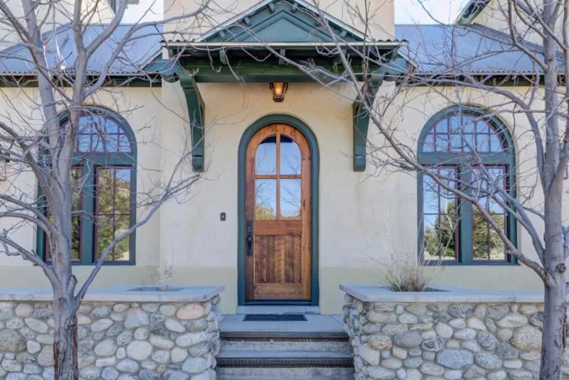 Property Building in South Main Residences by Surf Hotel