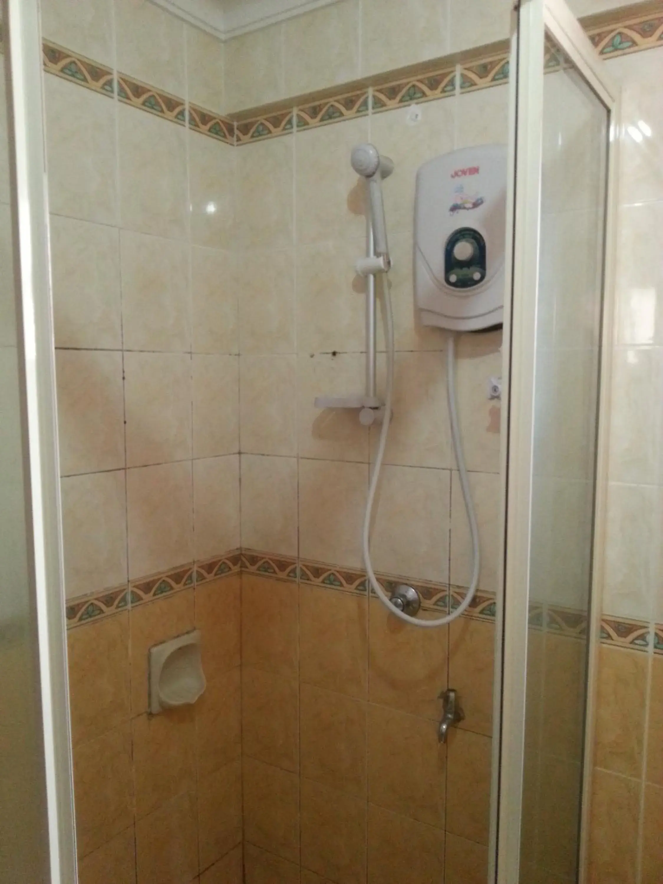 Bathroom in Dorcas Service Apartment - Marina Court