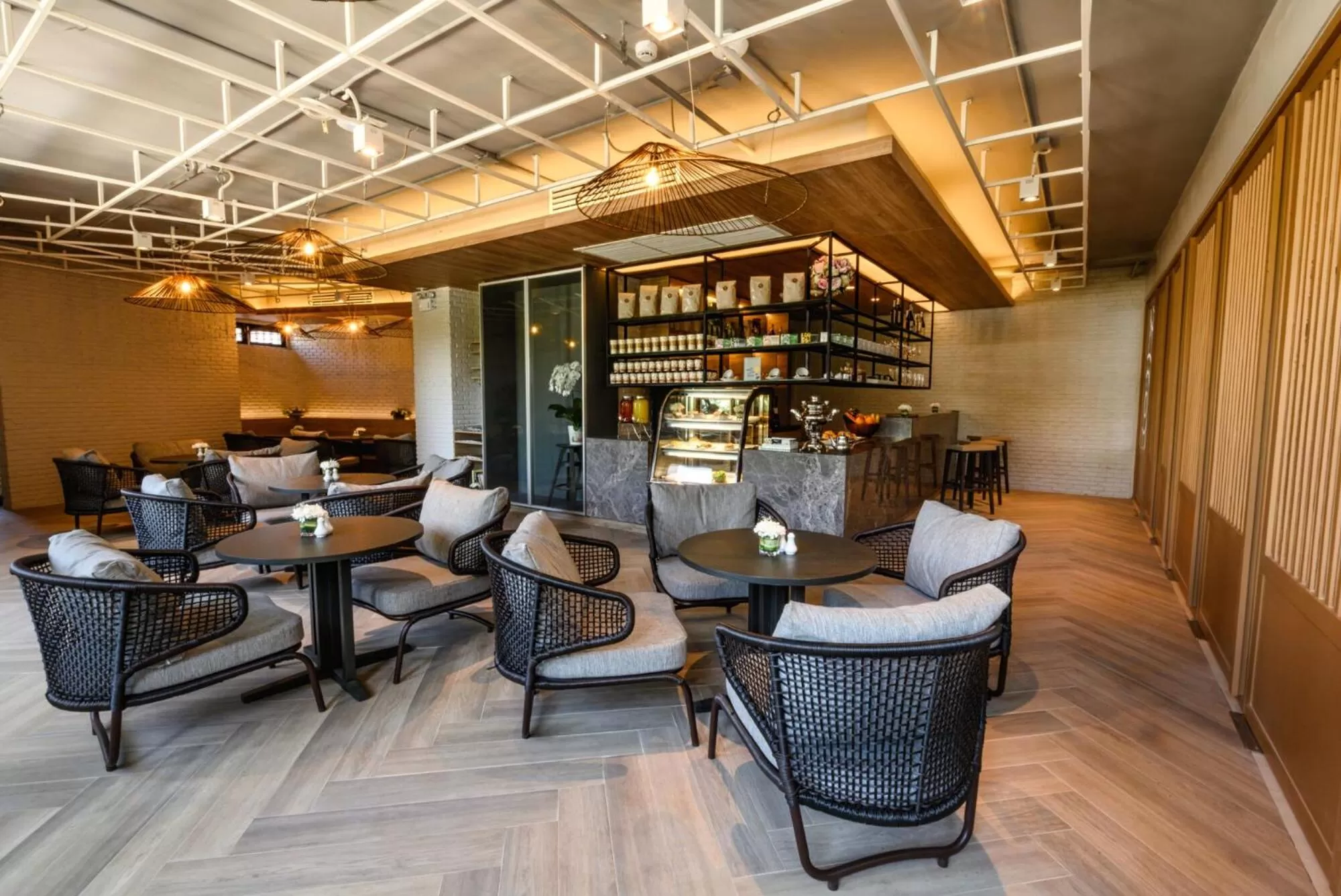 Restaurant/places to eat in iSanook Resort & Suites Hua Hin