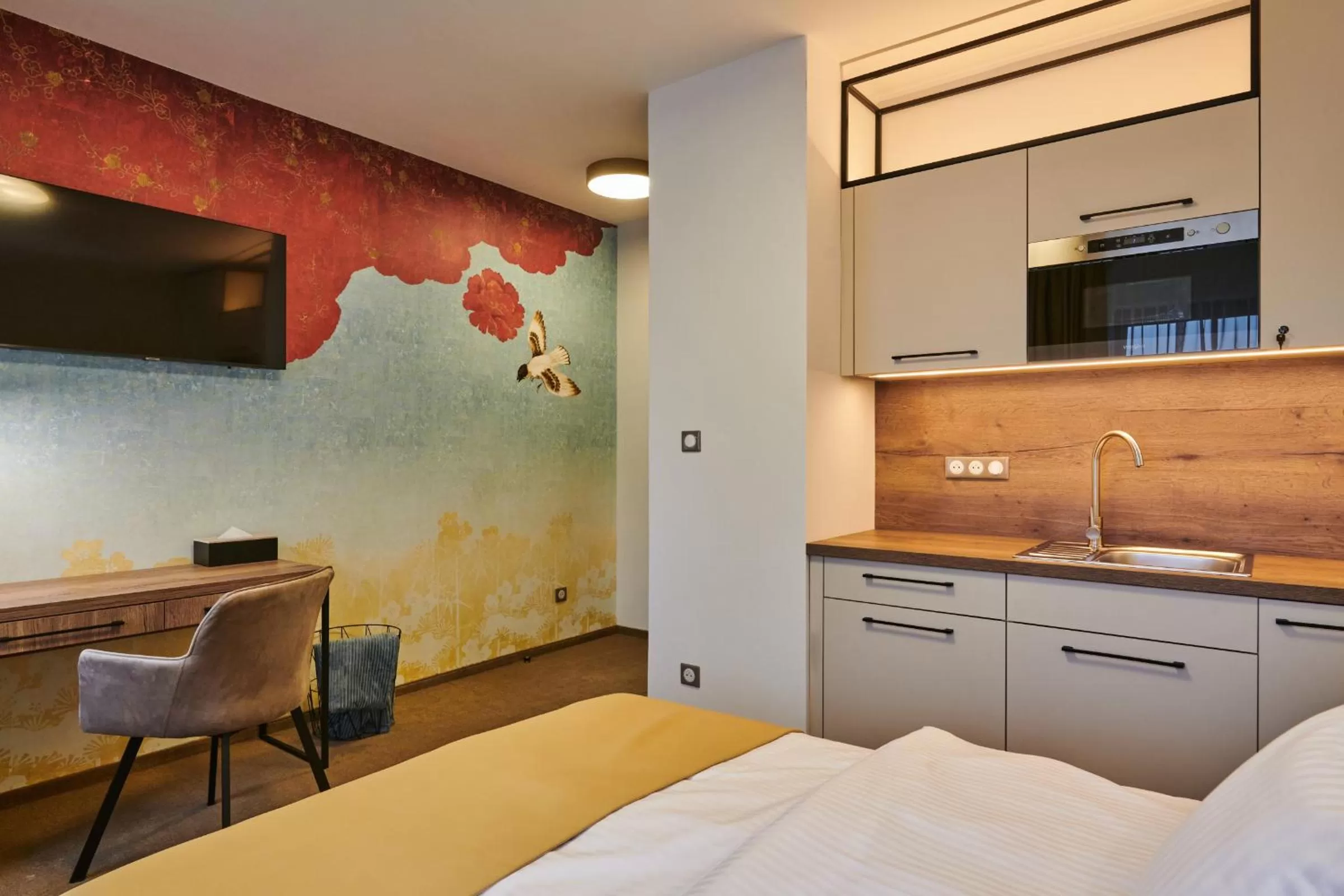 TV and multimedia, Bed in Hotel Alfréd a Hermína