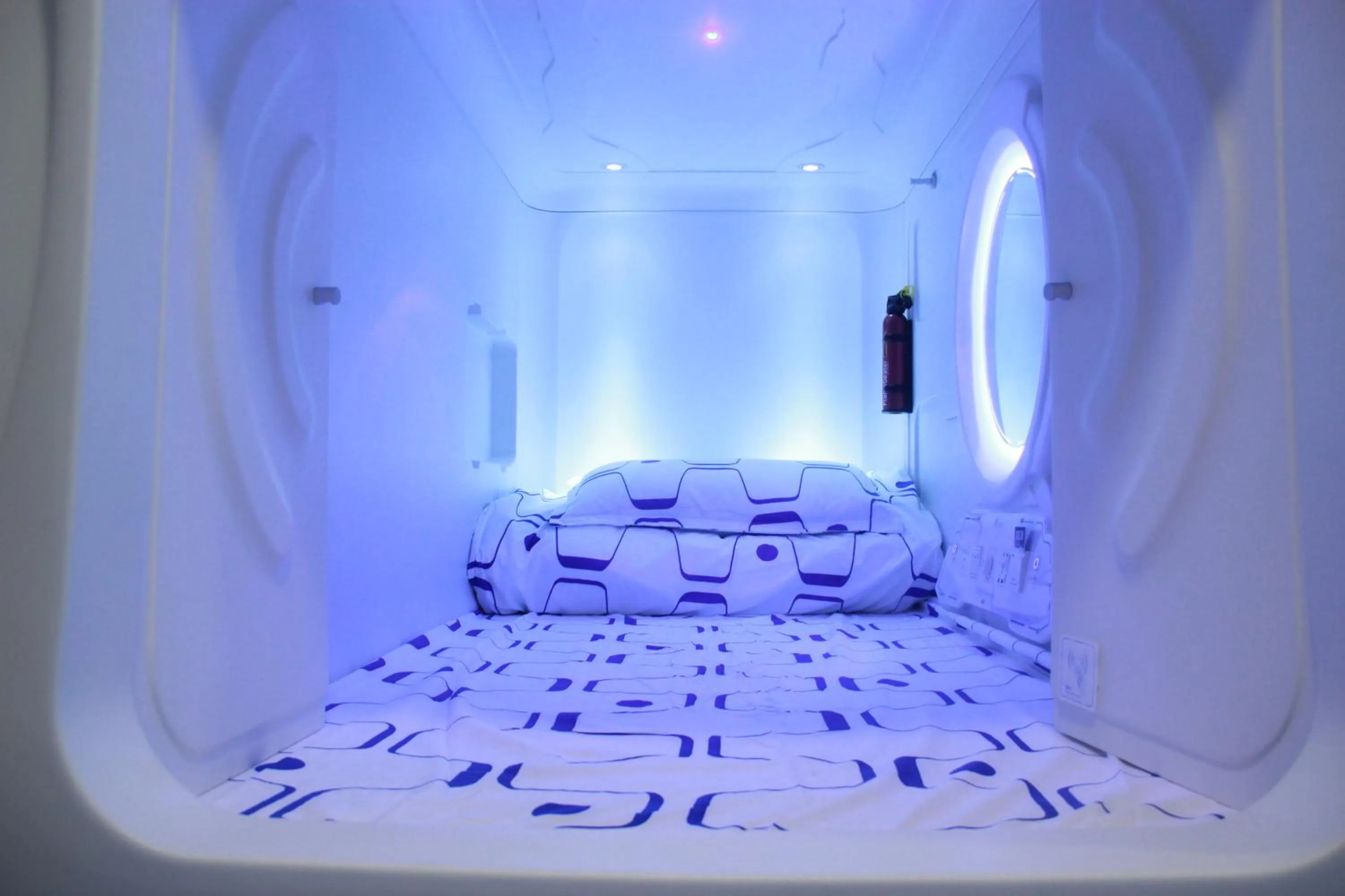 Bed in Space Cap Hotel