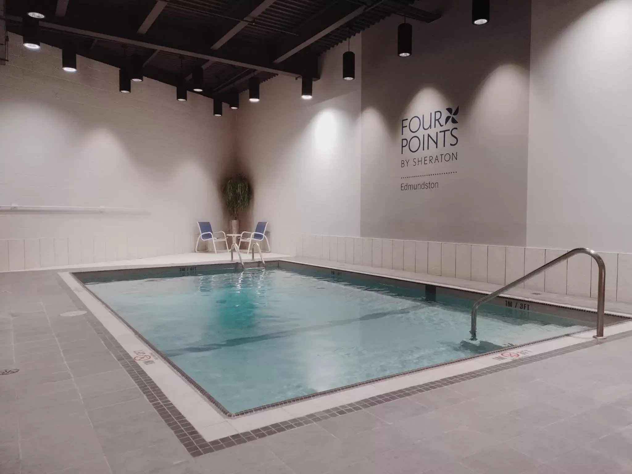 , Swimming Pool in Four Points by Sheraton Edmundston Hotel & Conference Center