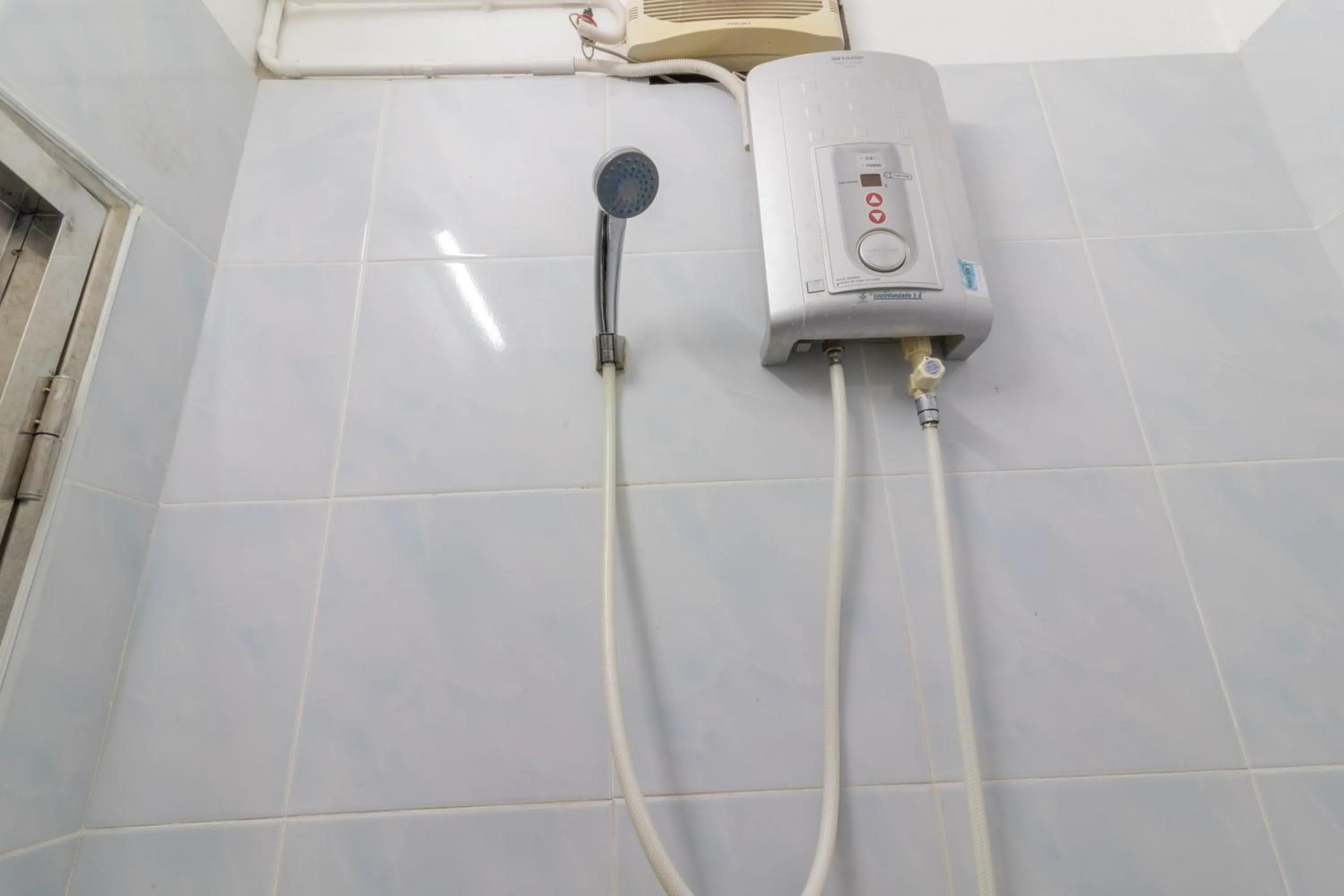 Bathroom in New Central Guesthouse