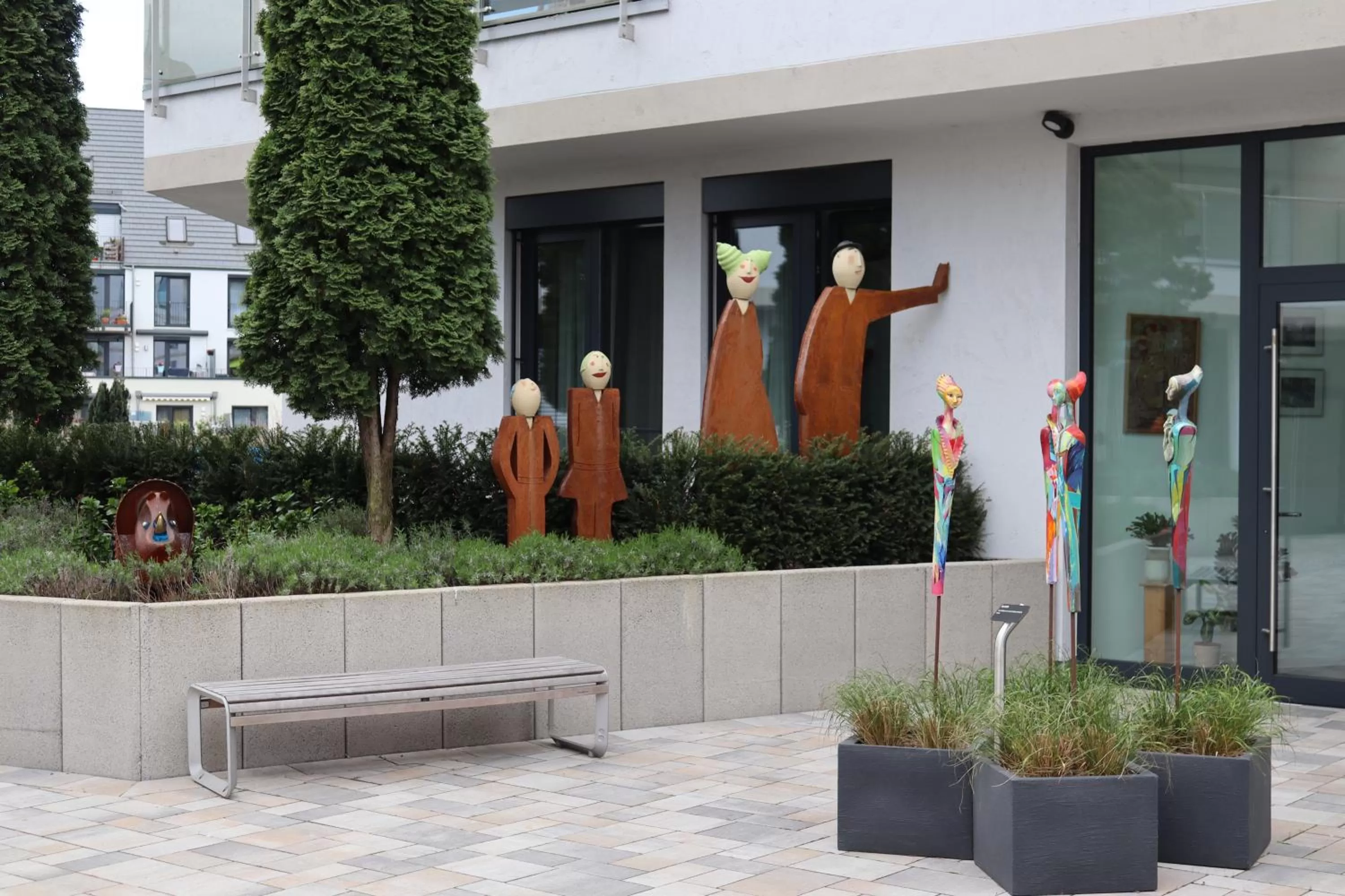 Garden view in EINSTEIN Hotel am Römerpark