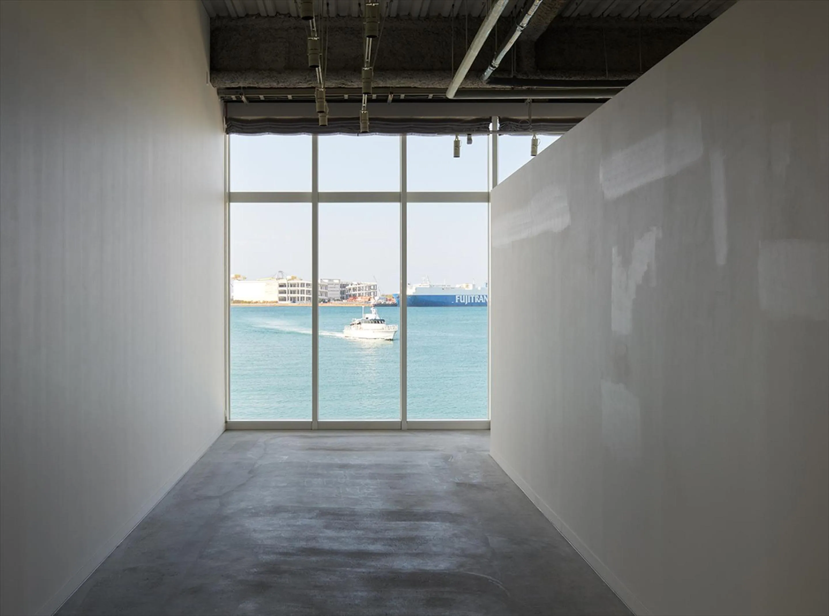 Decorative detail in HOTEL ANTEROOM NAHA