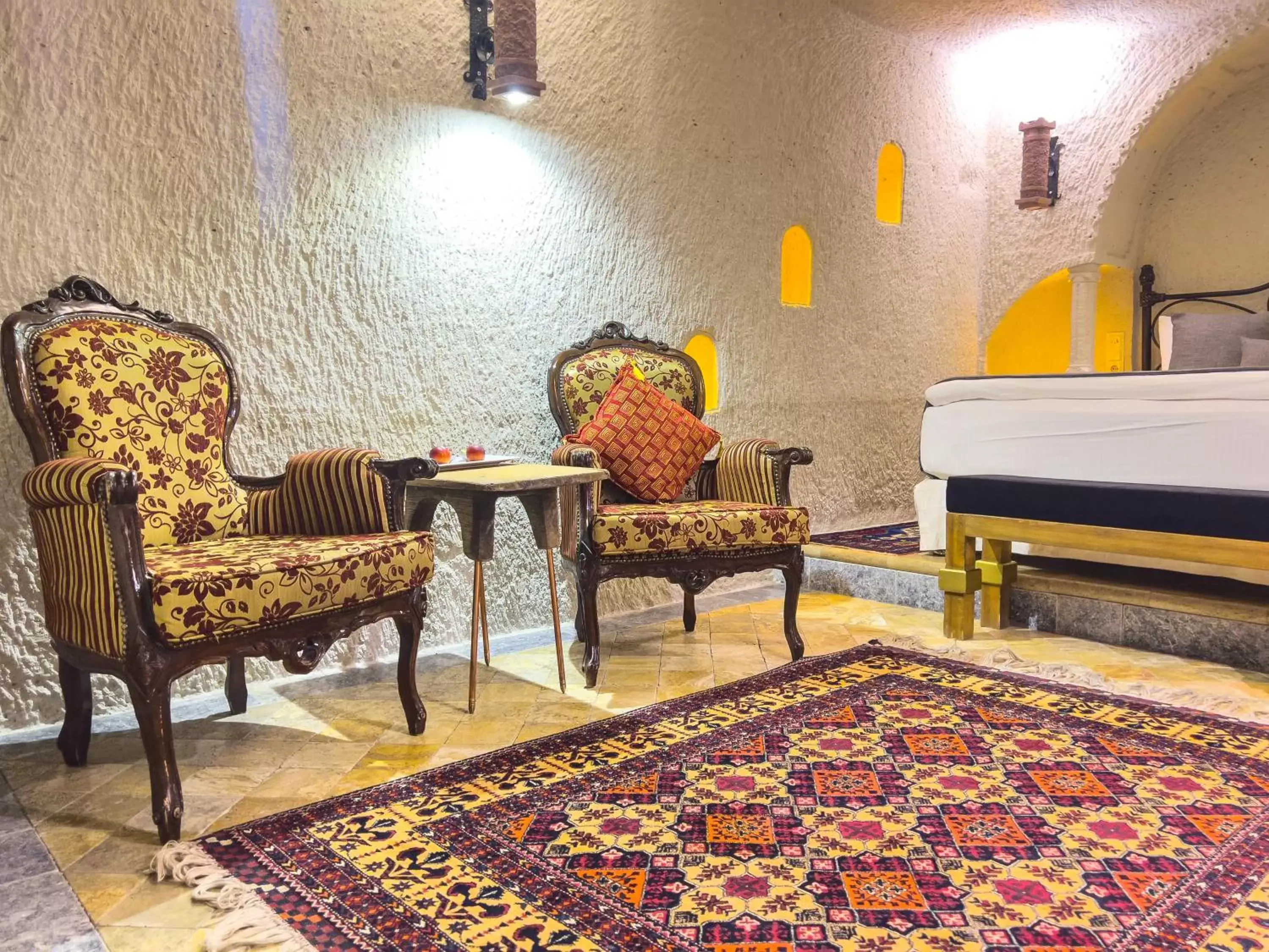 View (from property/room), Seating Area in Local Cave House Hotel