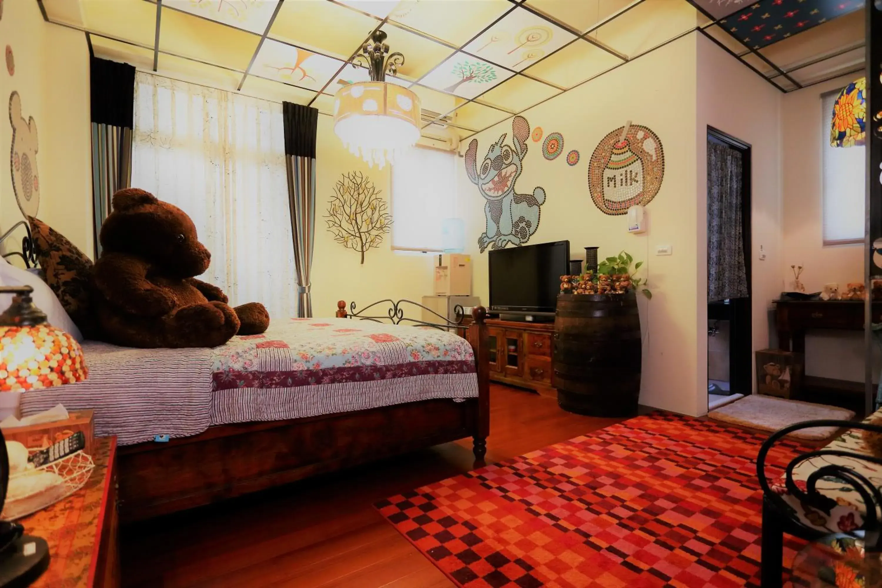 Photo of the whole room in Hualien Paris Home B&B