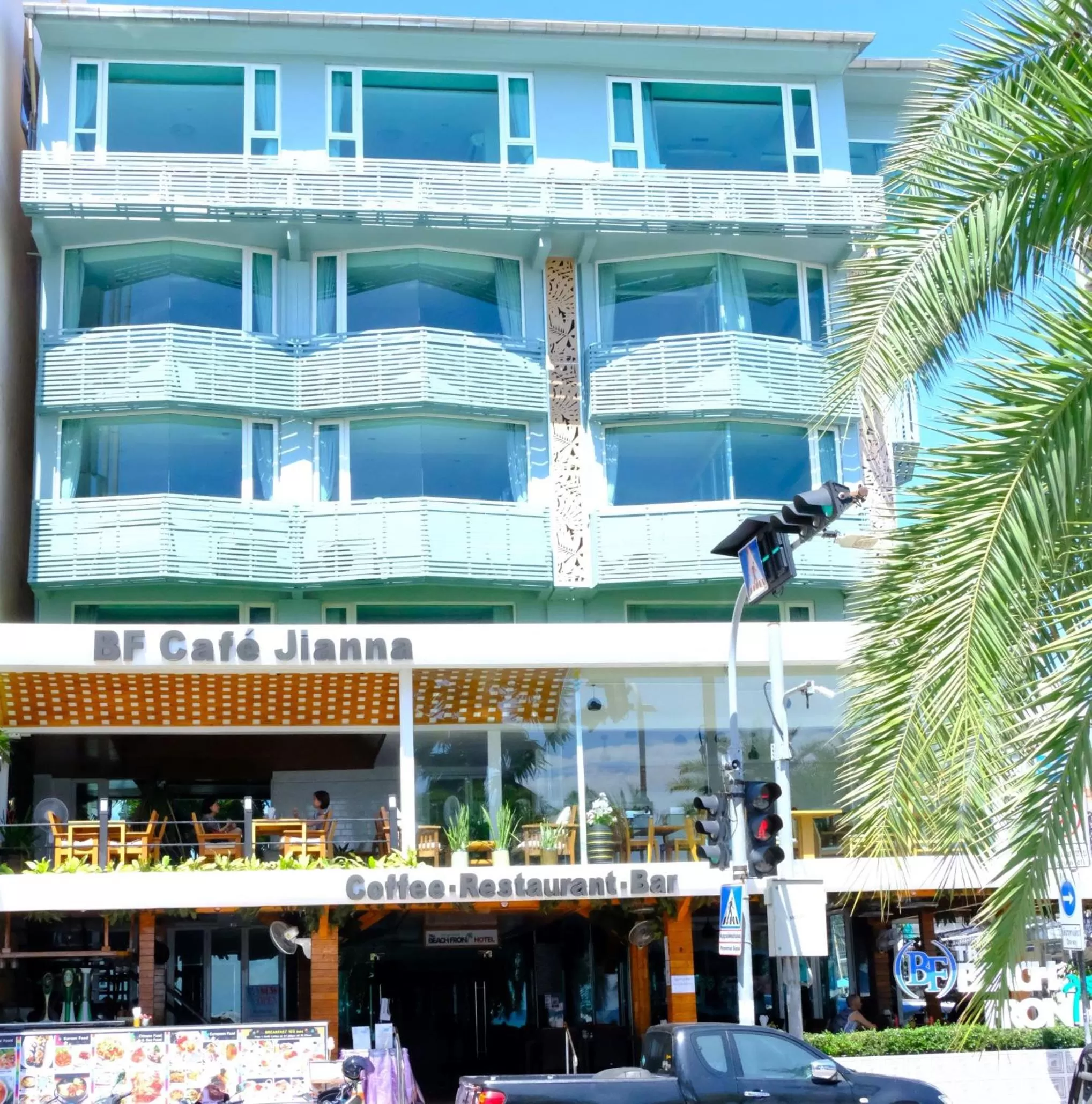 Property building in The Beach Front Resort, Pattaya