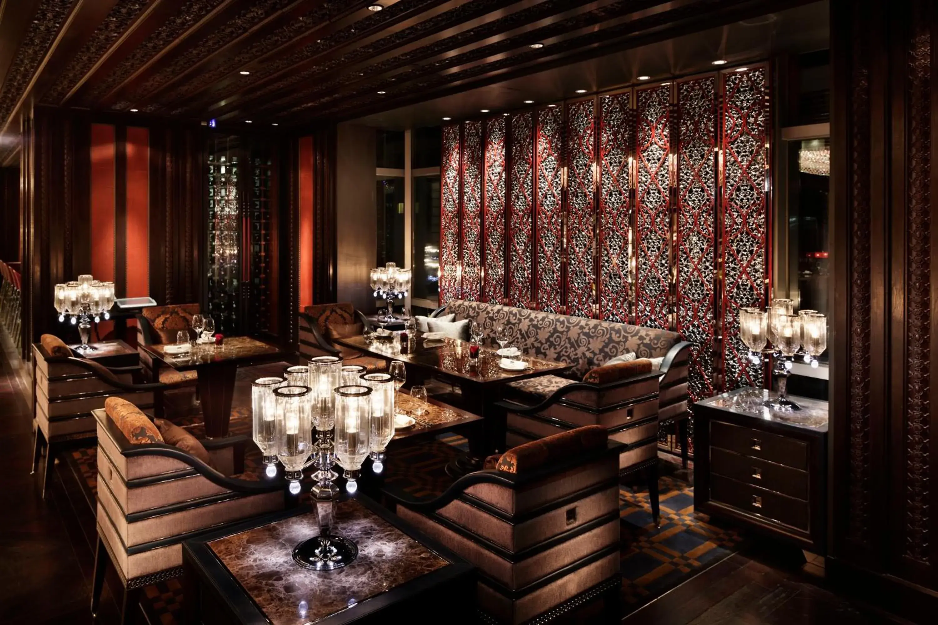 Lounge or bar, Restaurant/Places to Eat in Four Seasons Hotel Beijing