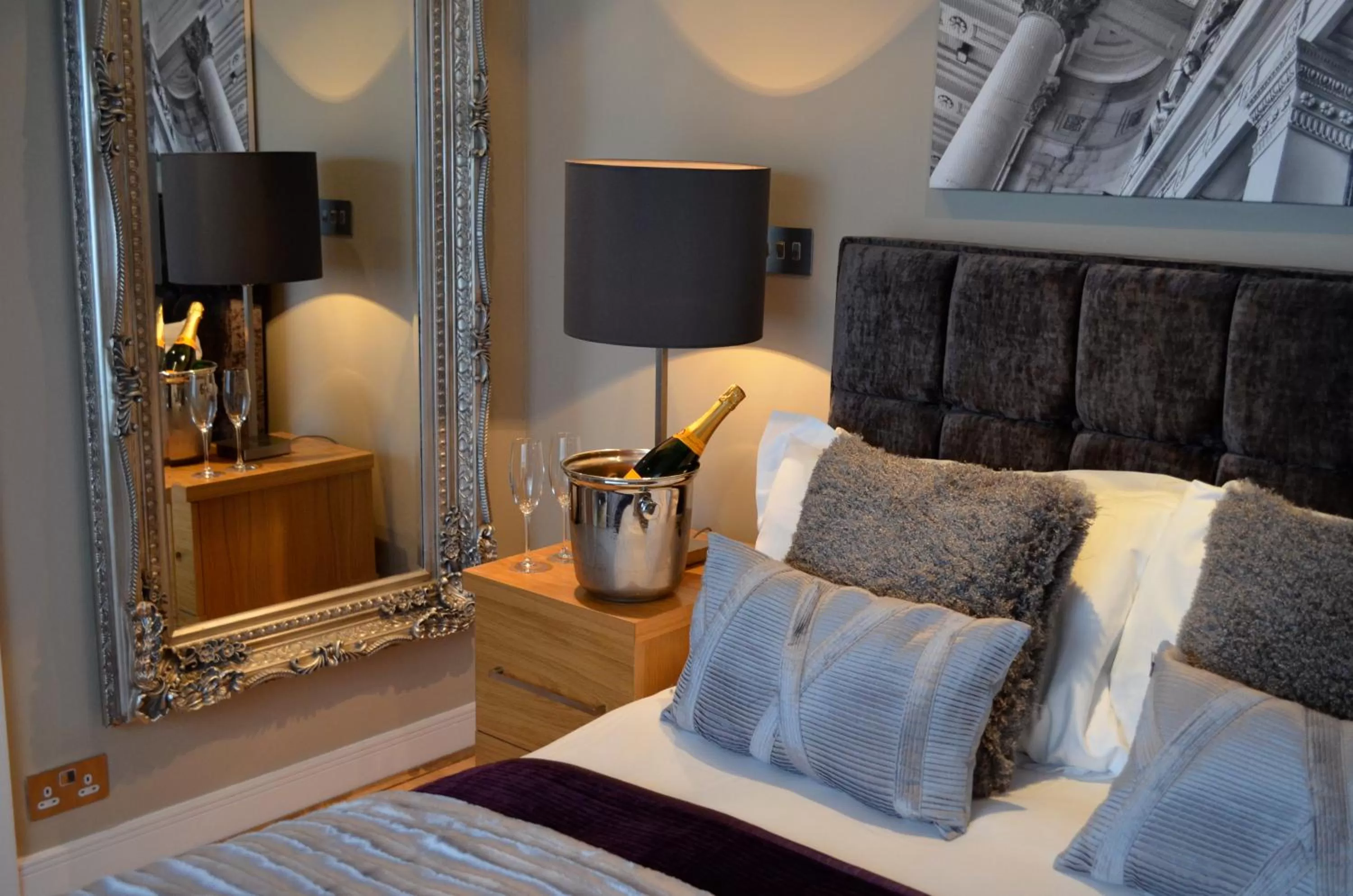 Bedroom, Bed in Quebecs Luxury Aparthotel