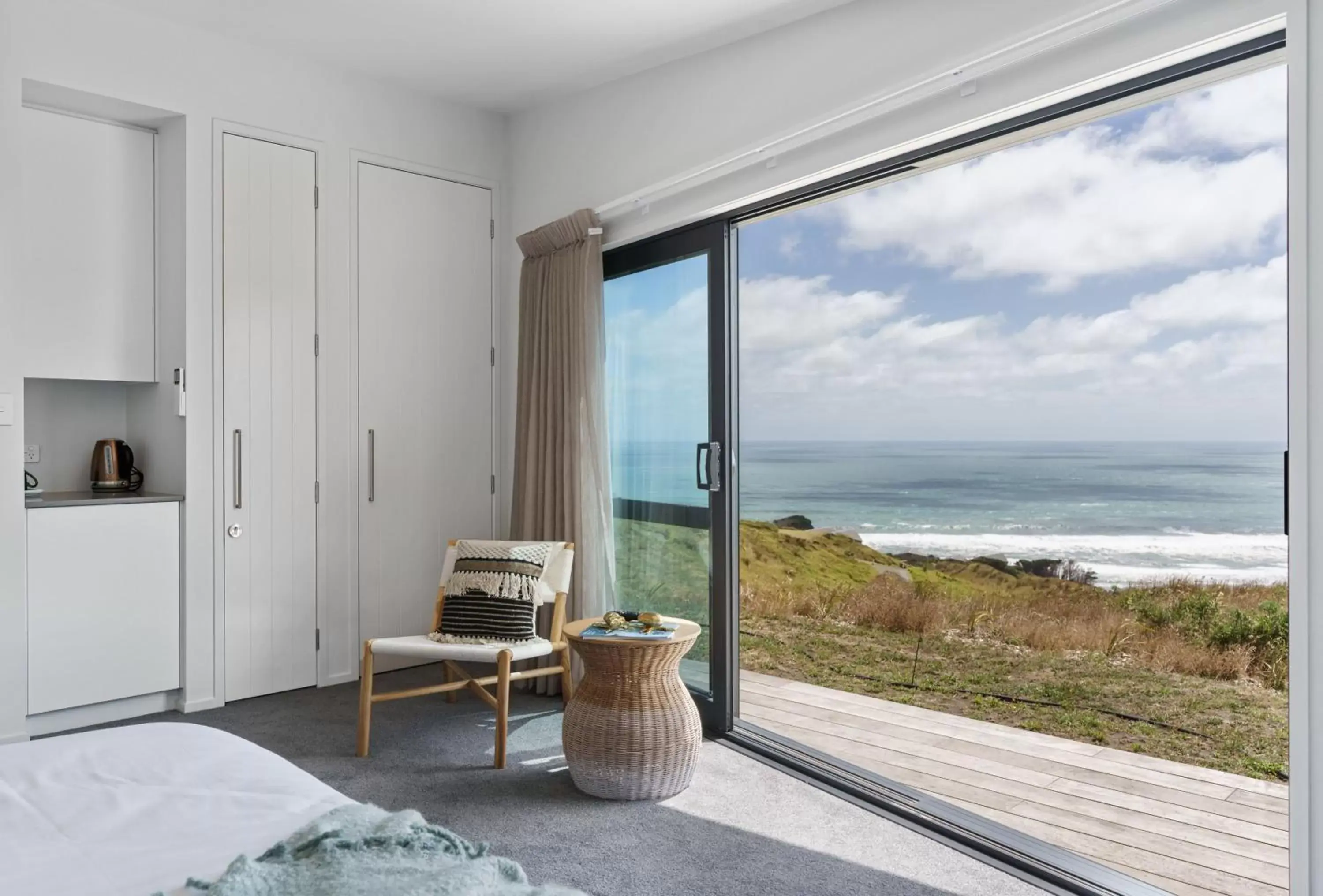 King Room in Castaways Resort King Room in Castaways Resort