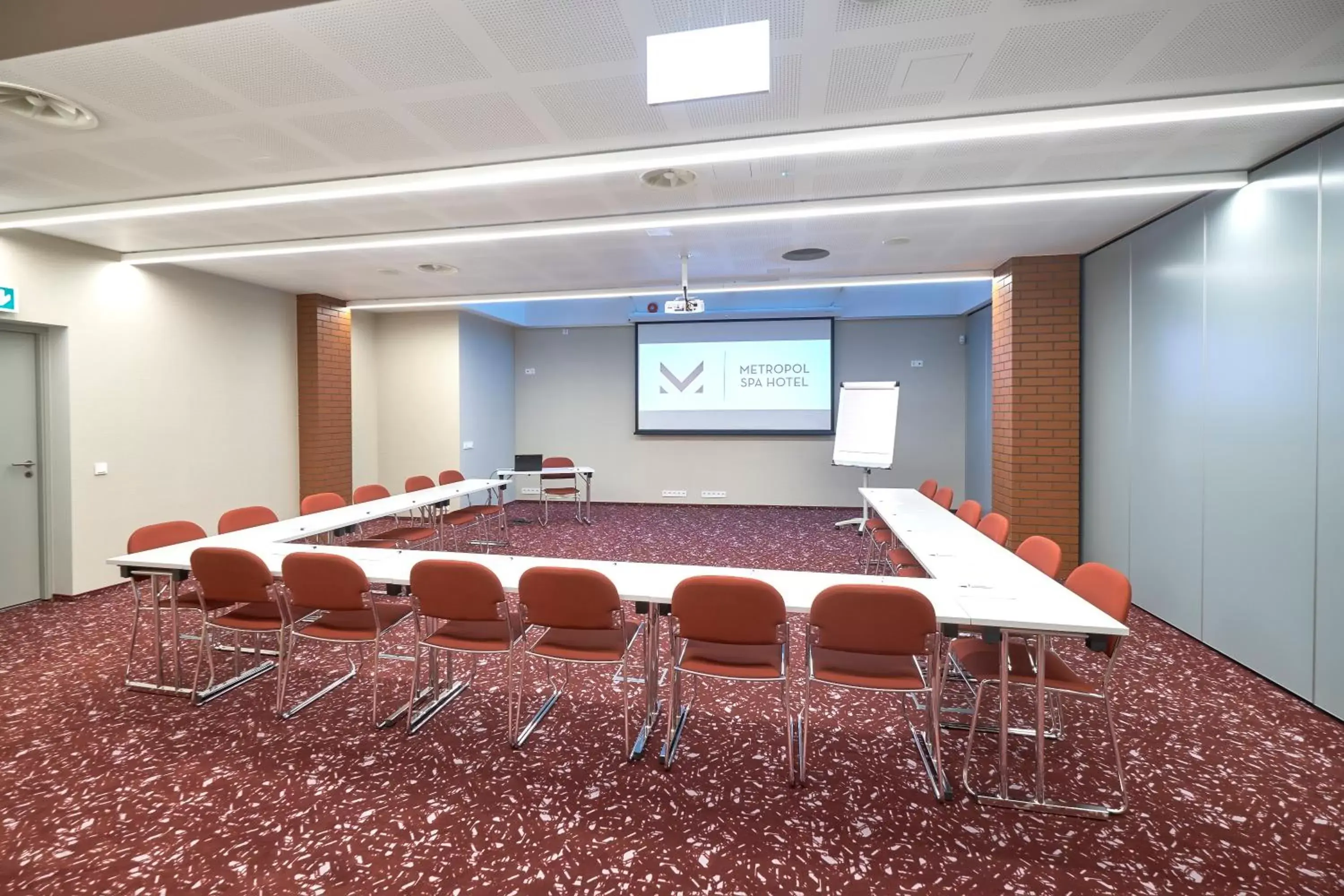 Meeting/conference room in Metropol Hotel