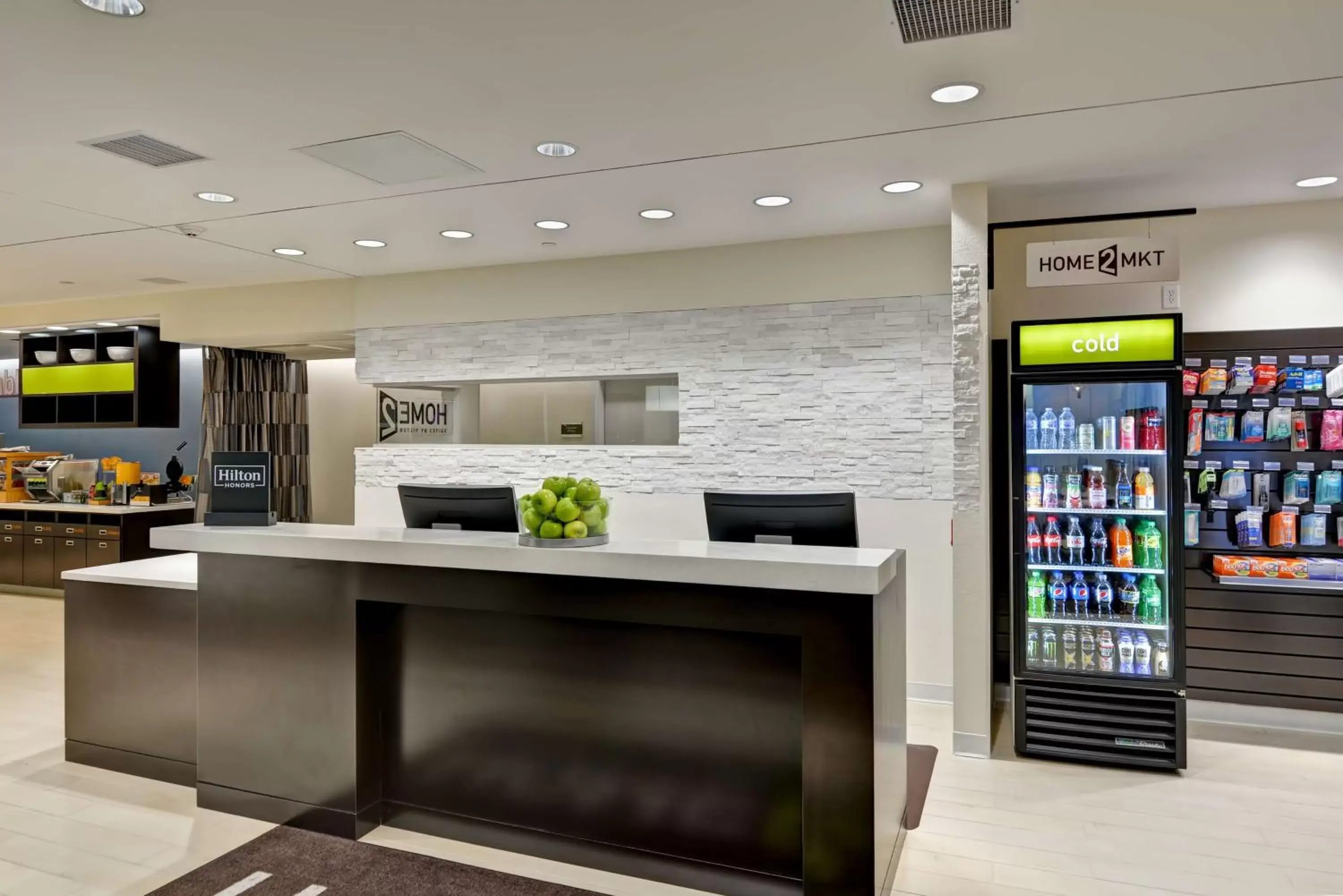 Breakfast, Lobby/Reception in Home2 Suites Azusa
