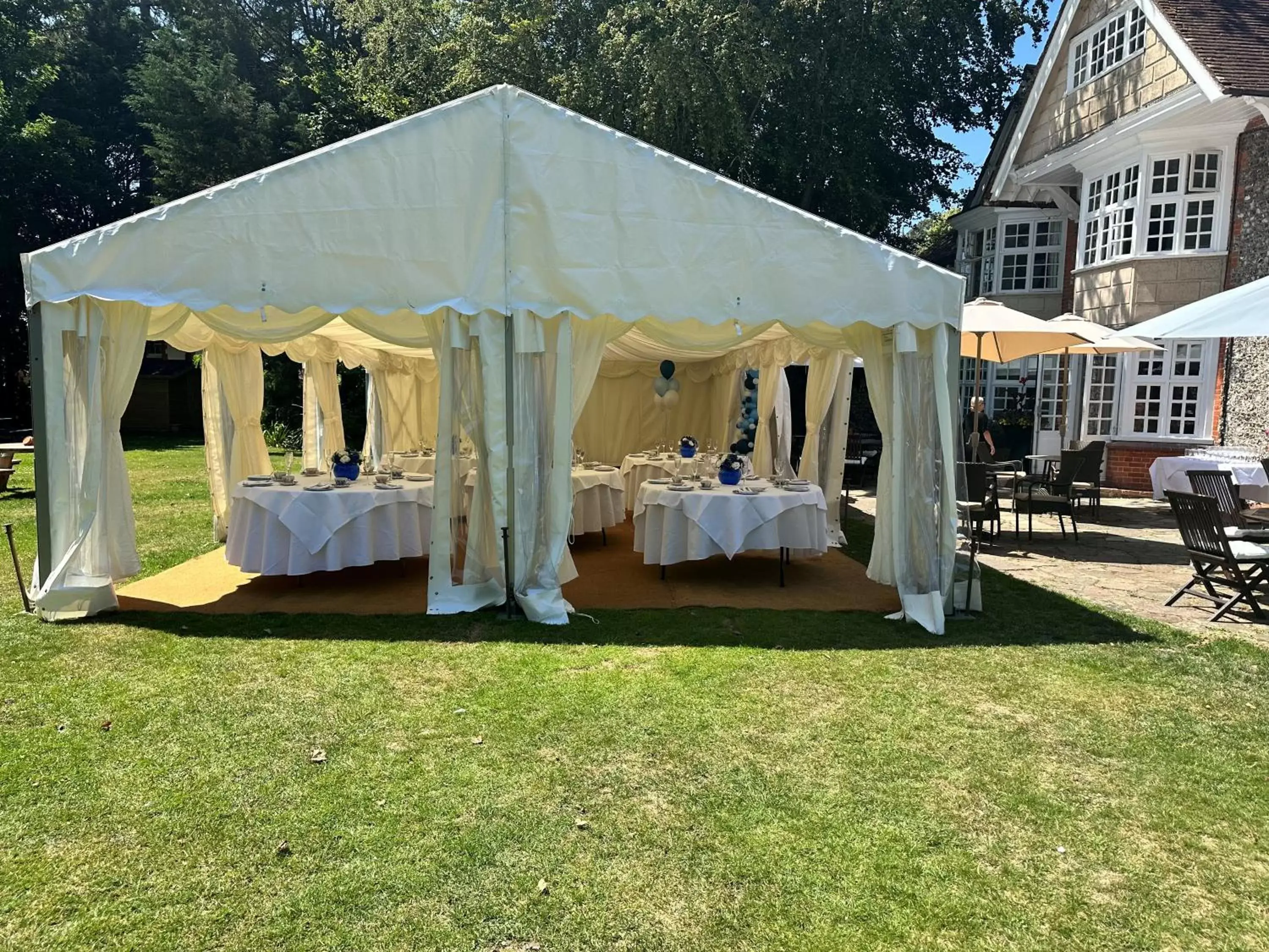 wedding, Banquet Facilities in Findon Manor Hotel