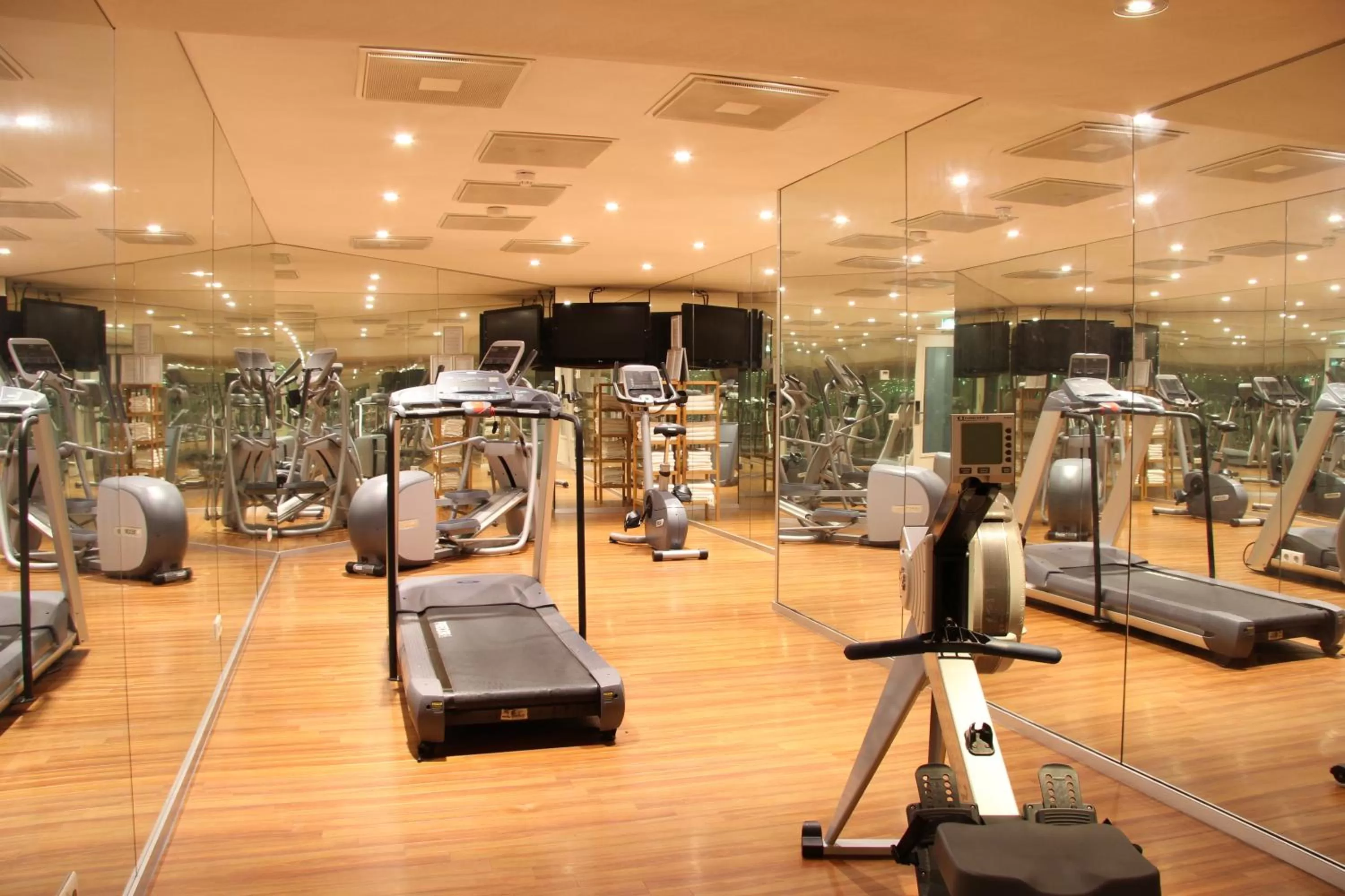 Fitness centre/facilities in Bastion Hotel Amsterdam Amstel