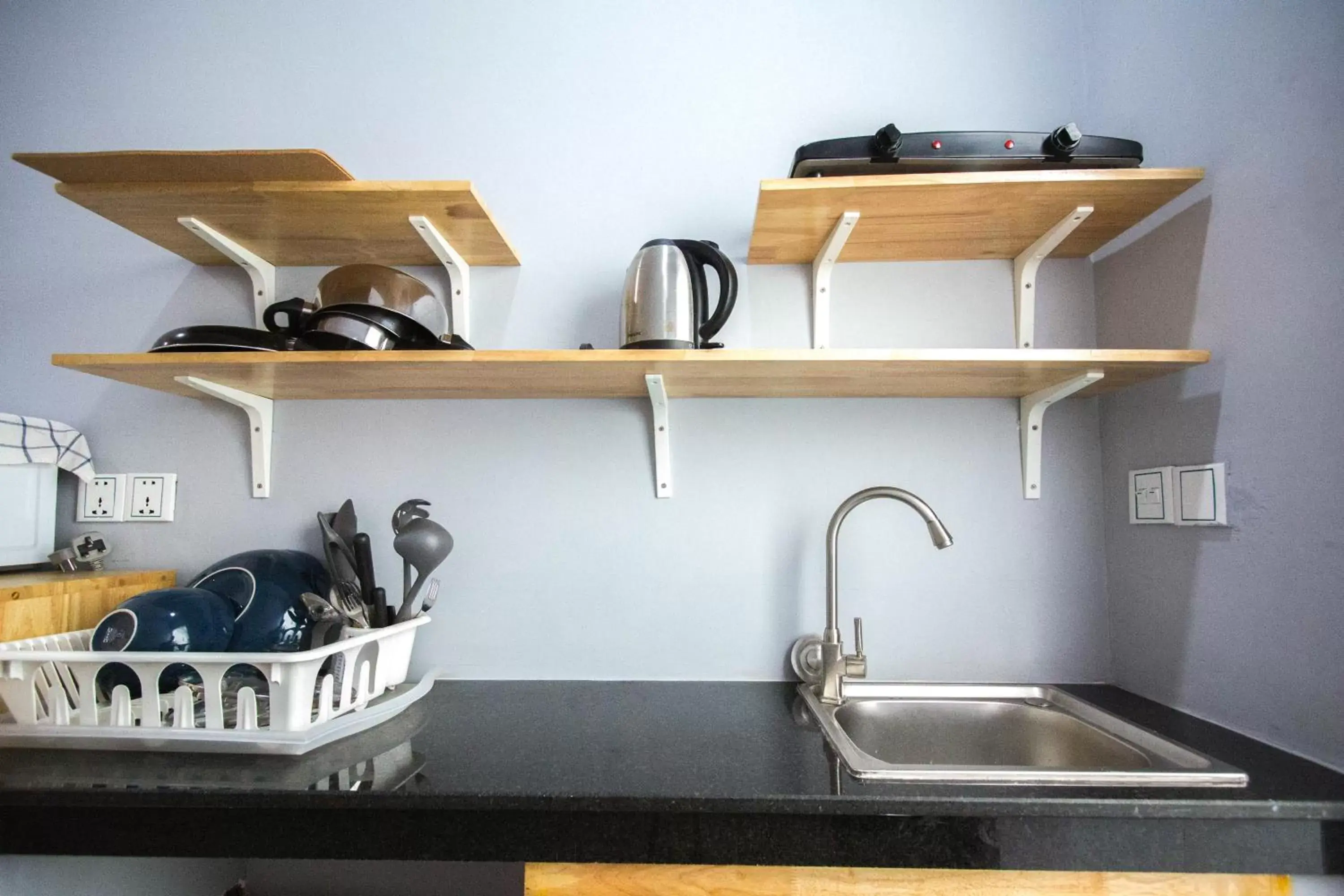 Kitchen or kitchenette, Kitchen/Kitchenette in The Artist Residence