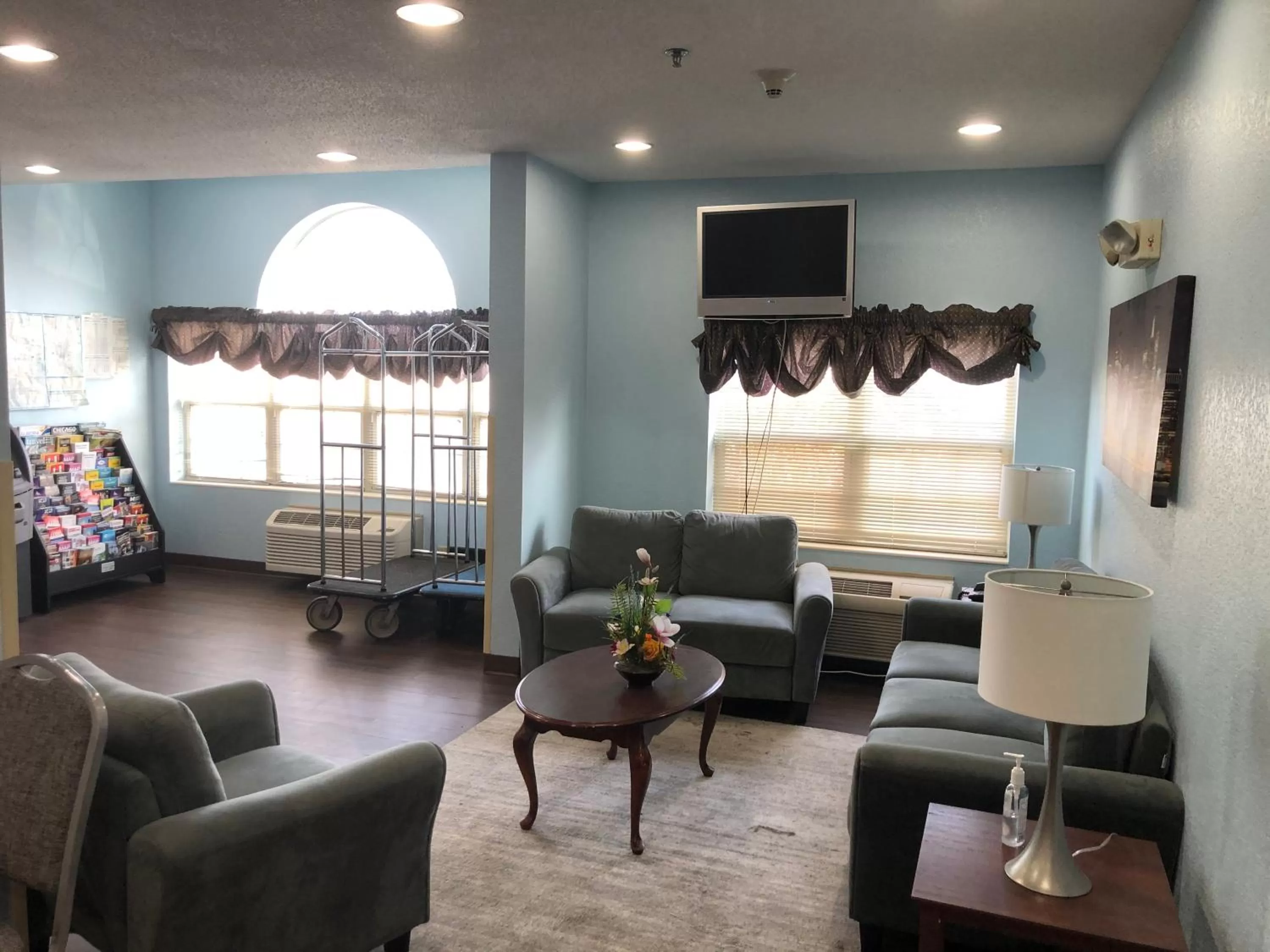 Red Lion Inn & Suites Elk Grove Village