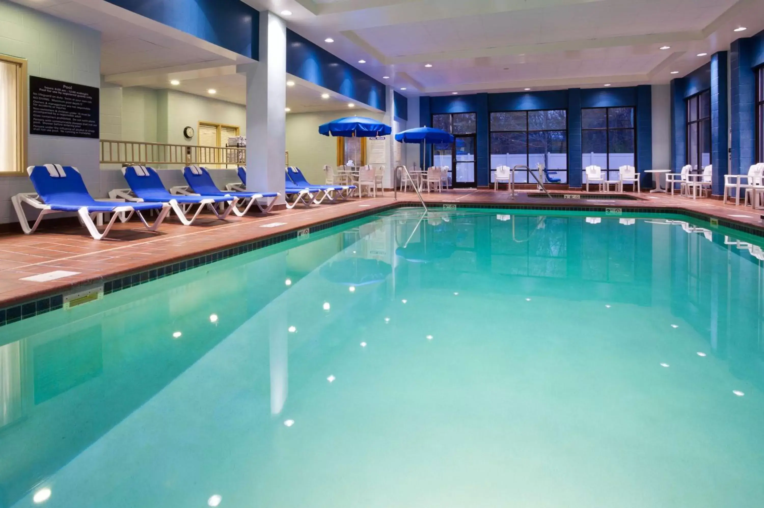 Pool view, Swimming Pool in Hampton Inn & Suites Lino Lakes