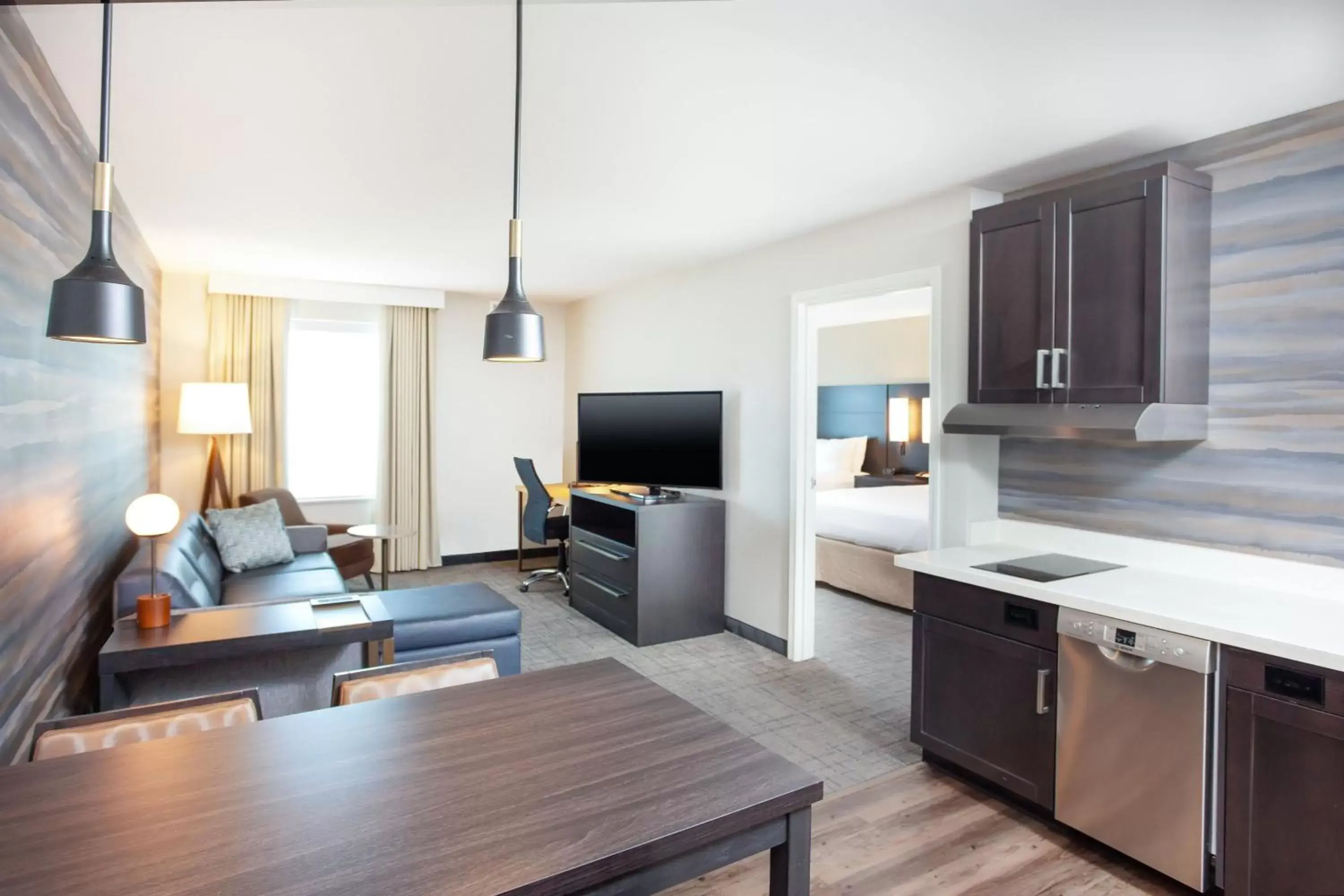 Bedroom, Kitchen/Kitchenette in Residence Inn Livermore