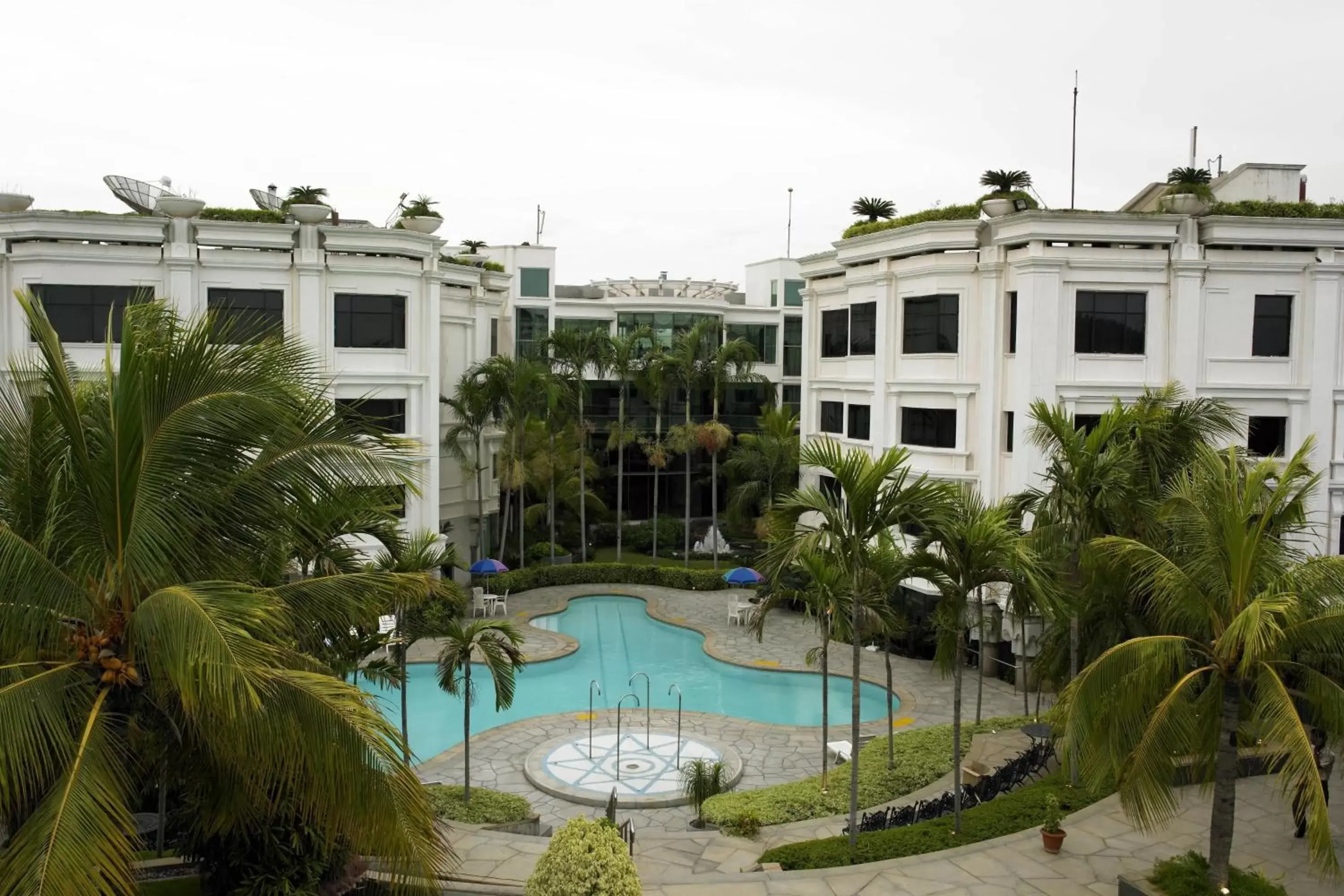 Swimming pool, Pool View in Le Royal Meridien Chennai