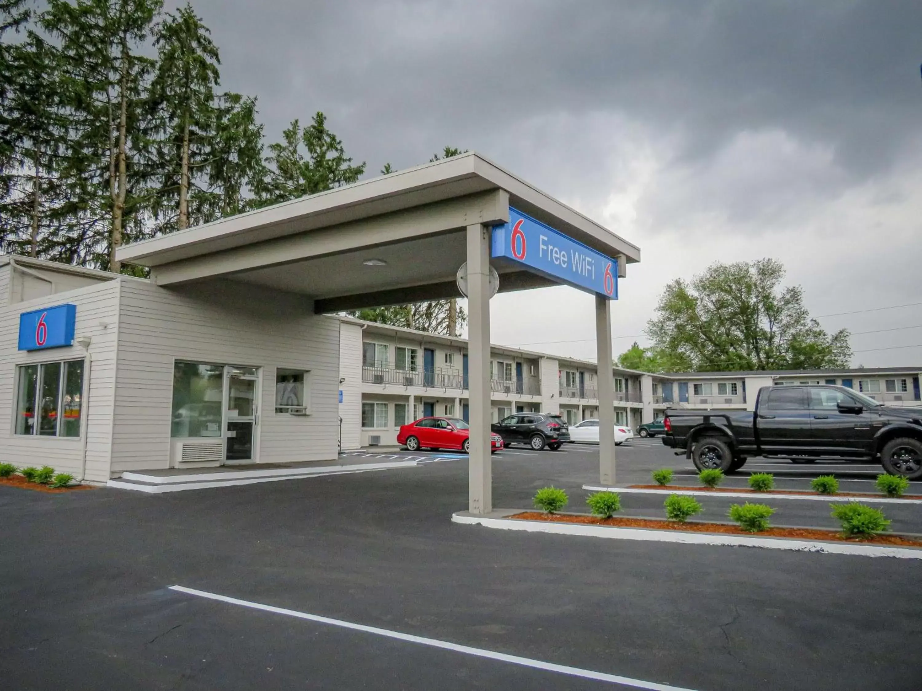 Property building in Motel 6 Tigard, Or - Portland Southwest