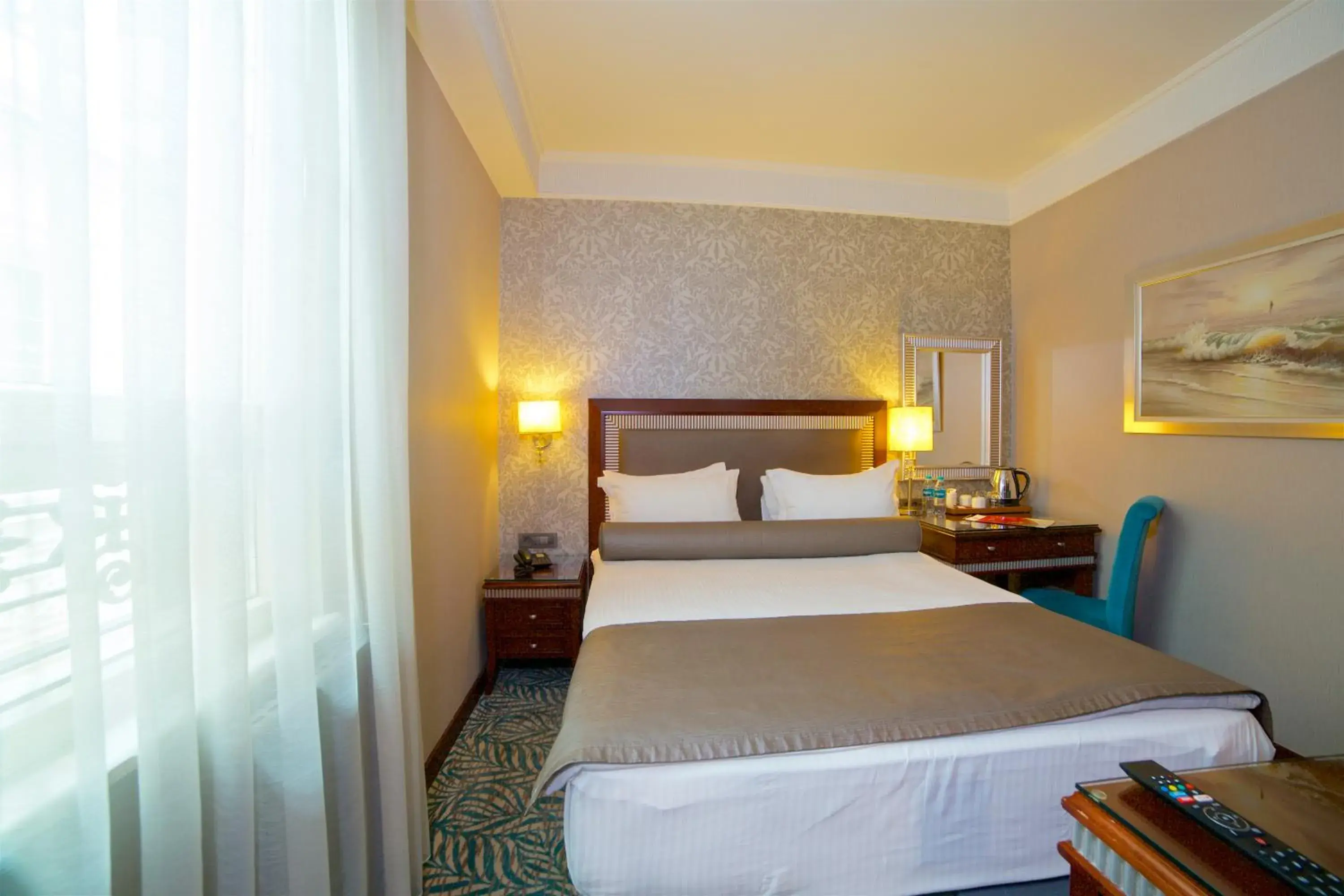 Bed in Emporium Hotel