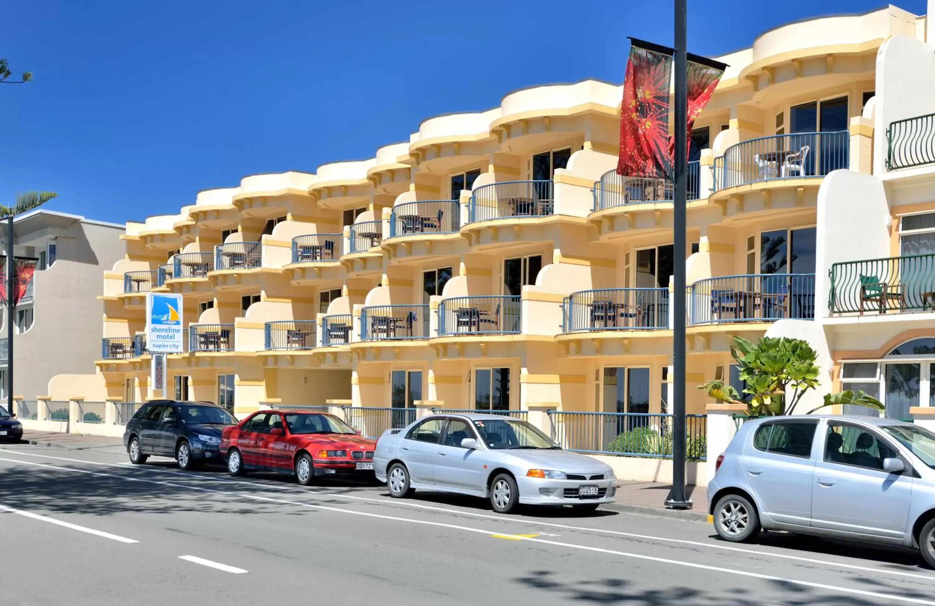 Facade/entrance in Shoreline Motel Facade/entrance in Shoreline Motel