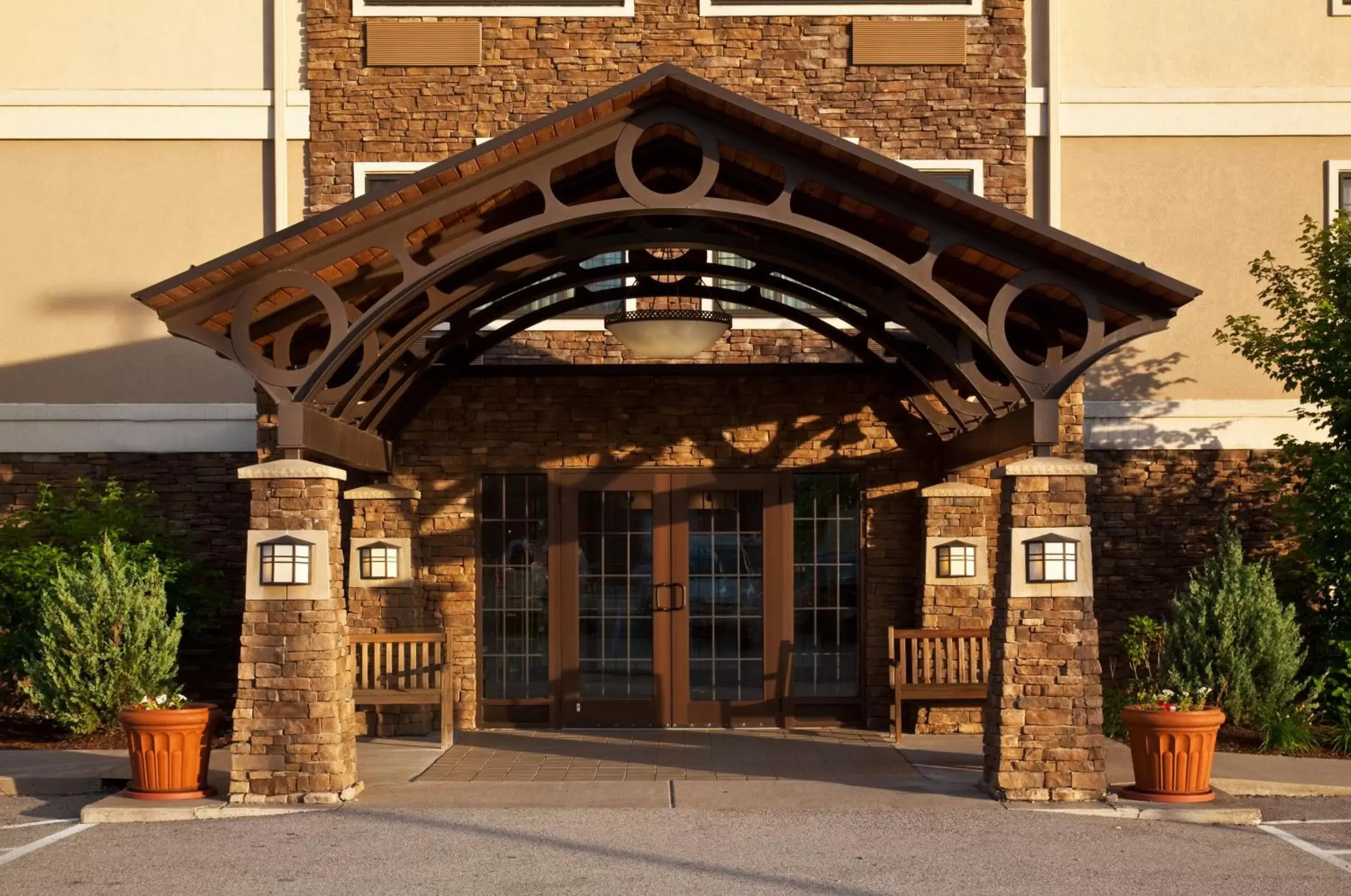 Property building in Staybridge Suites Davenport by IHG Property building in Staybridge Suites Davenport by IHG