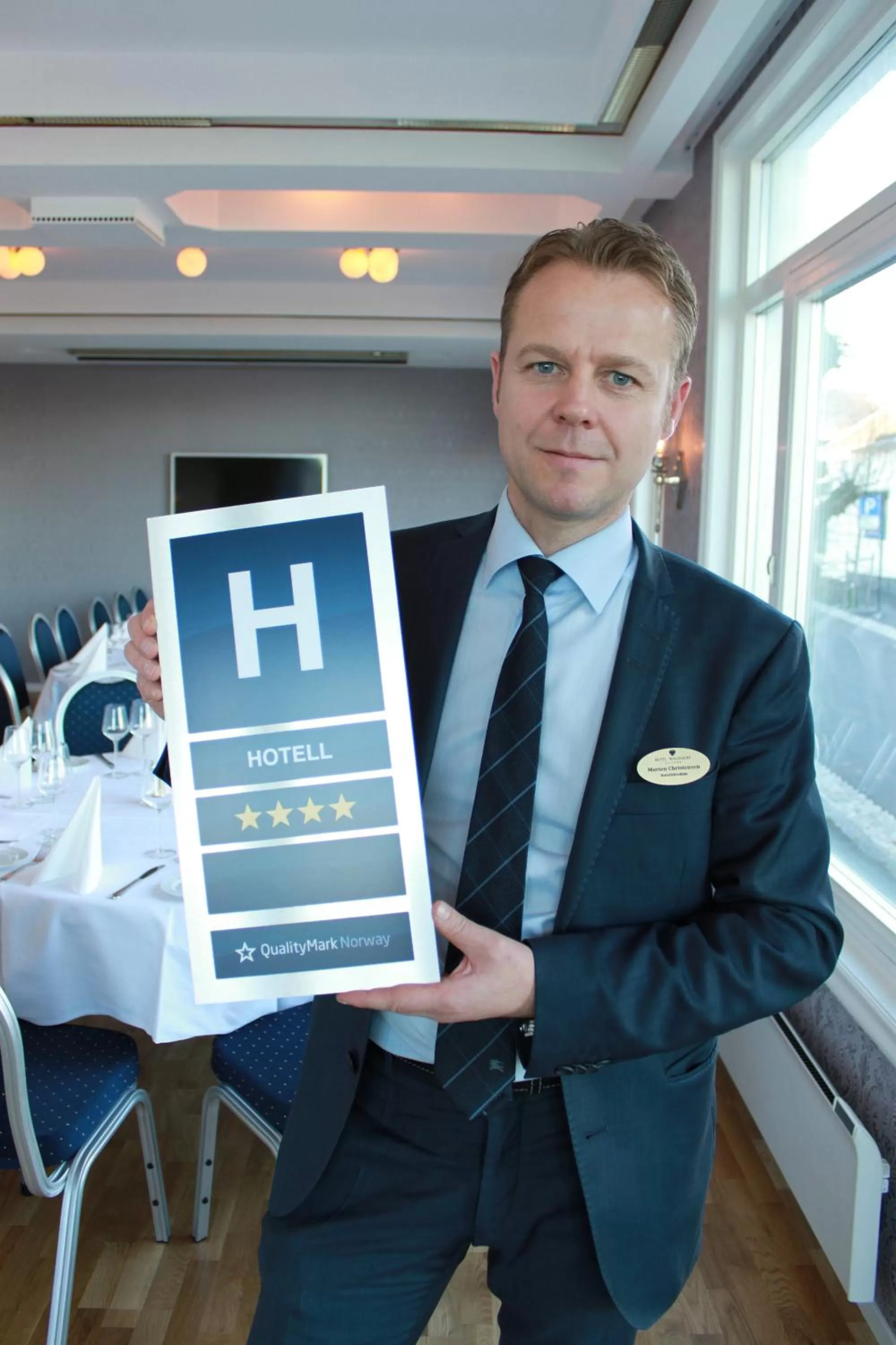 Staff in Hotel Kong Carl - Unike Hoteller