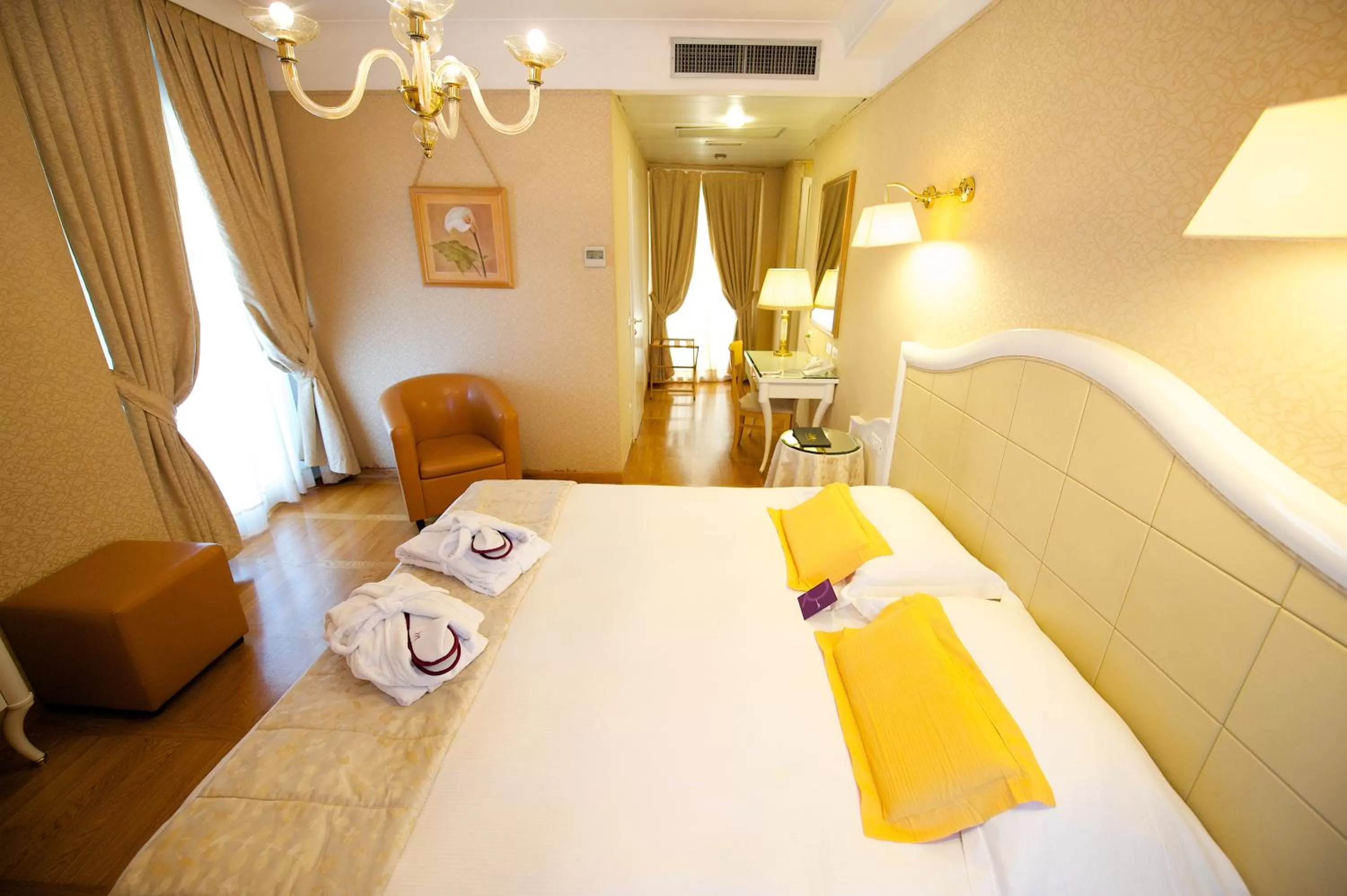 Bed in Hotel Mercure Milano Centro