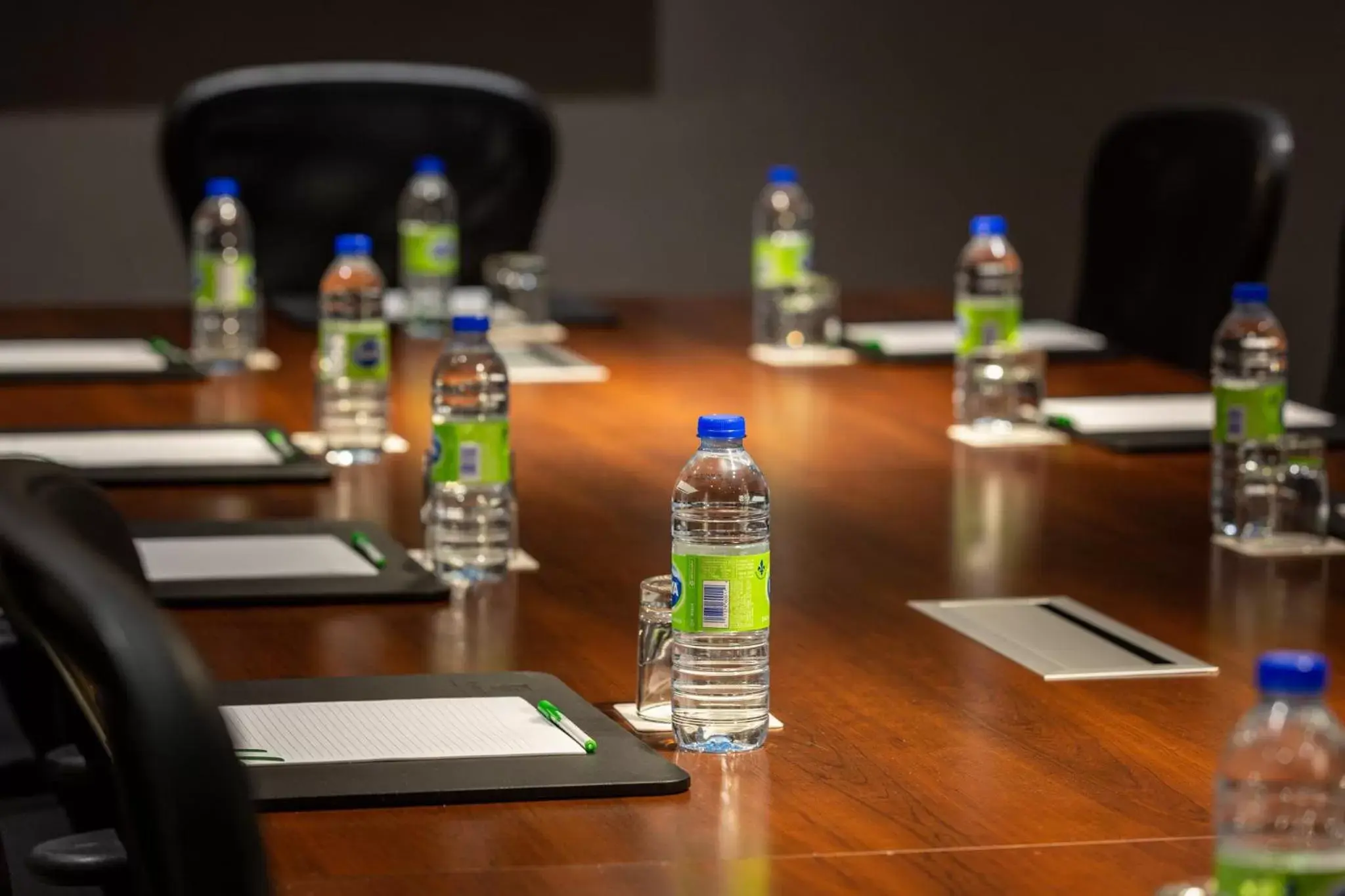 Meeting/conference room, Business Area/Conference Room in Holiday Inn Toronto Downtown Centre, an IHG Hotel