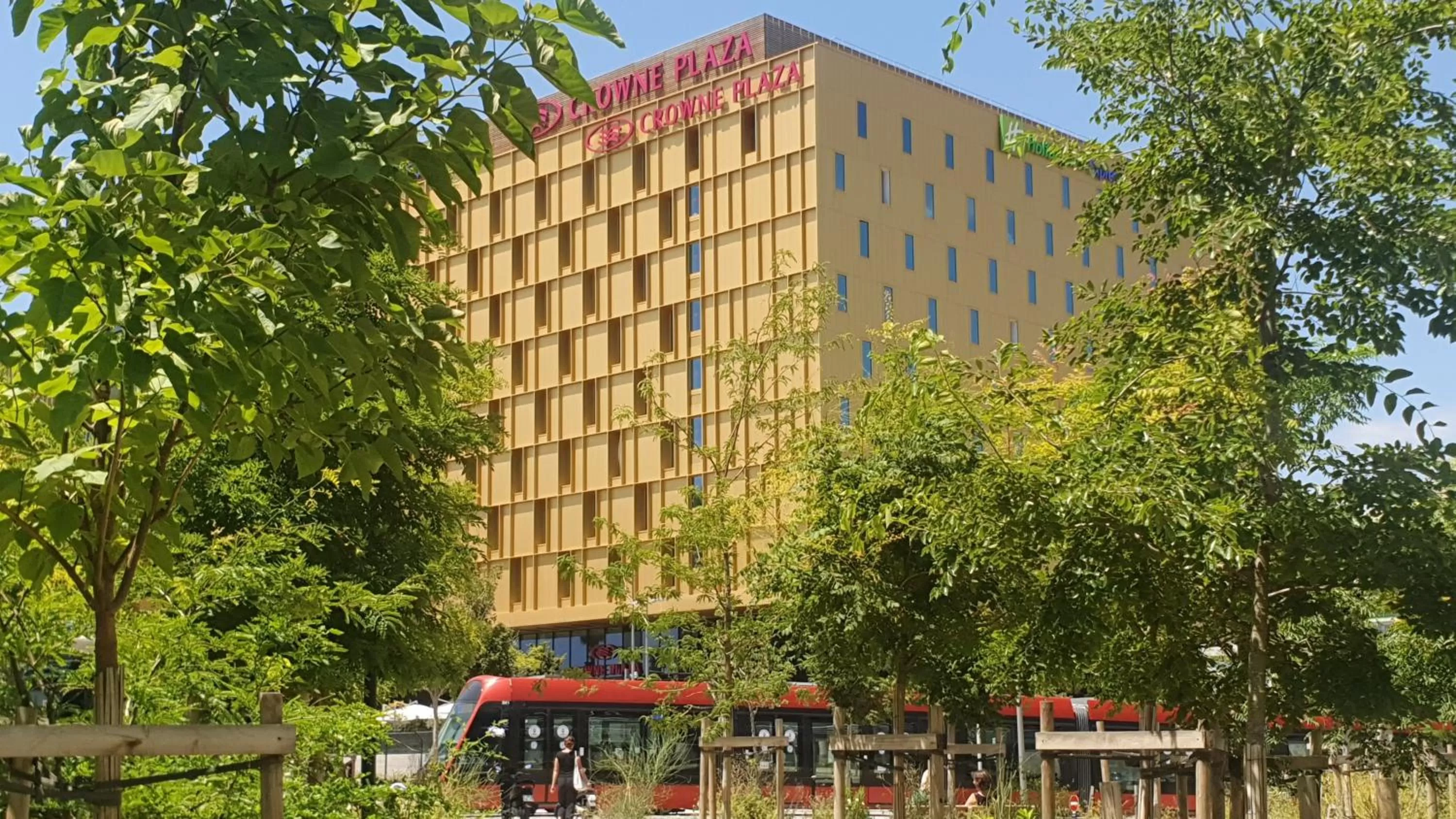 Property building in Crowne Plaza - Nice - Grand Arenas by IHG