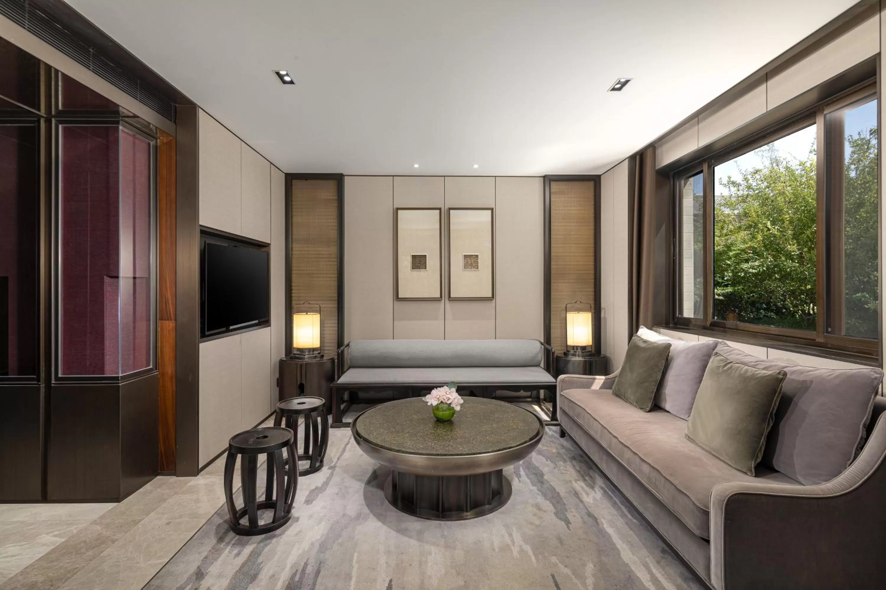 Photo of the whole room in HUALUXE Xi'an Tanghua by IHG