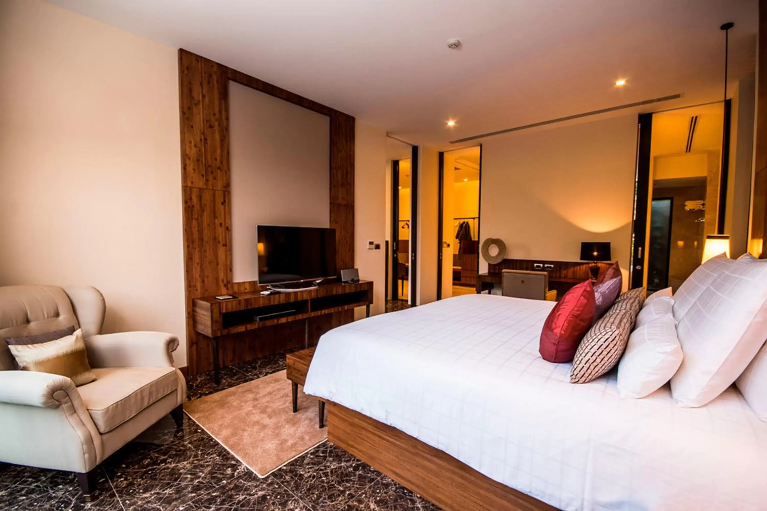 Photo of the whole room, Bed in V Villas Hua Hin, MGallery