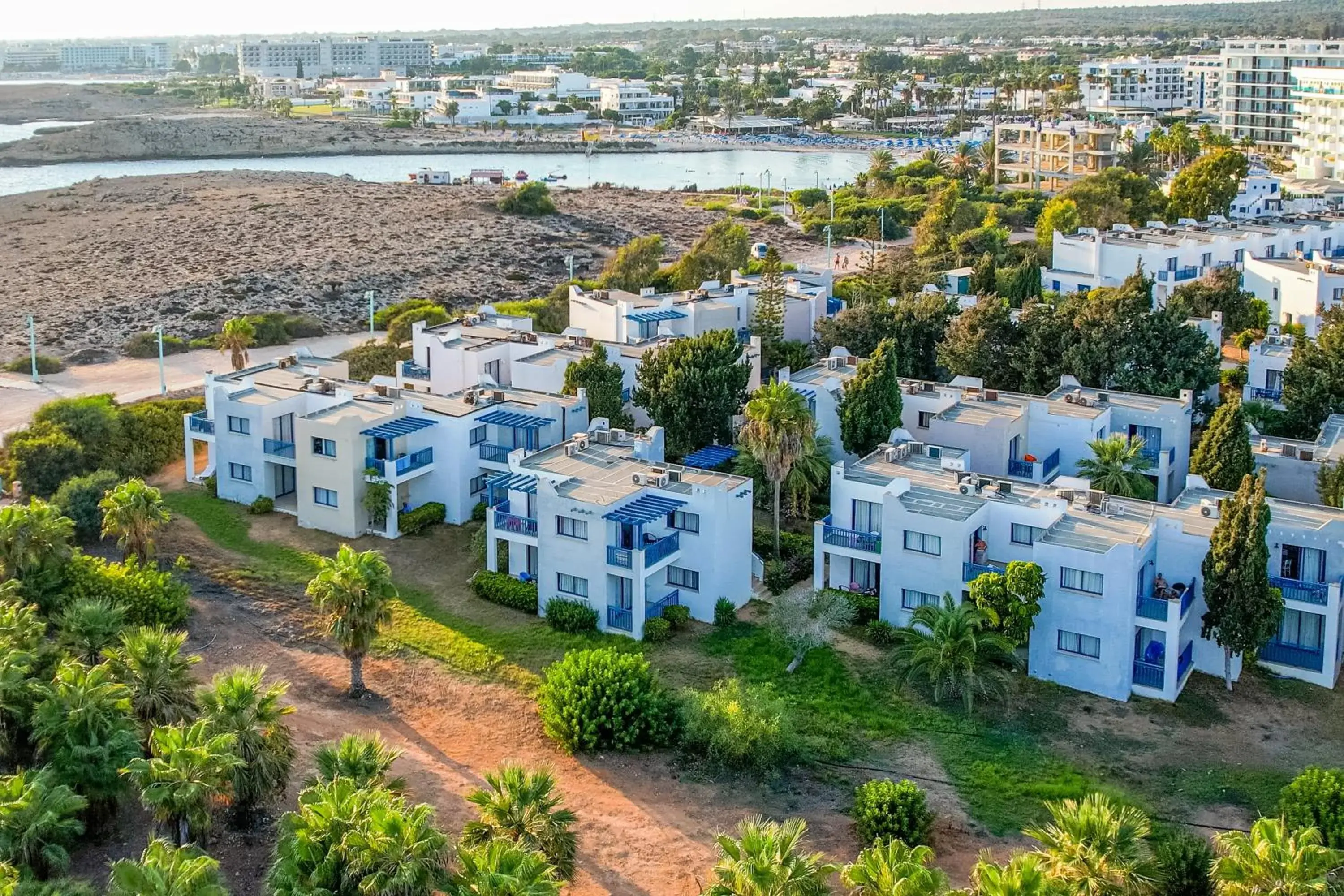 Property building, Bird's-eye View in Atlantica Callisto