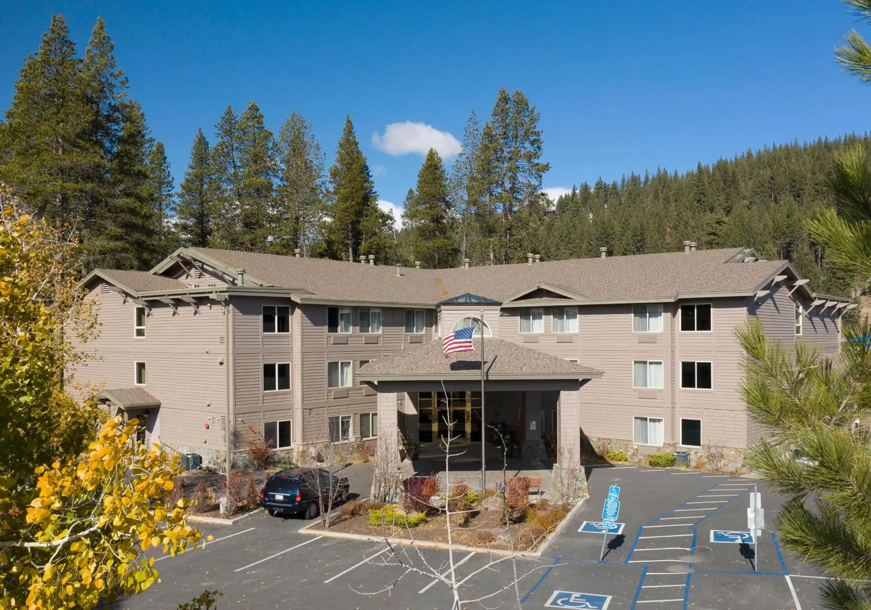 Bird's eye view, Property Building in Truckee Donner Lodge