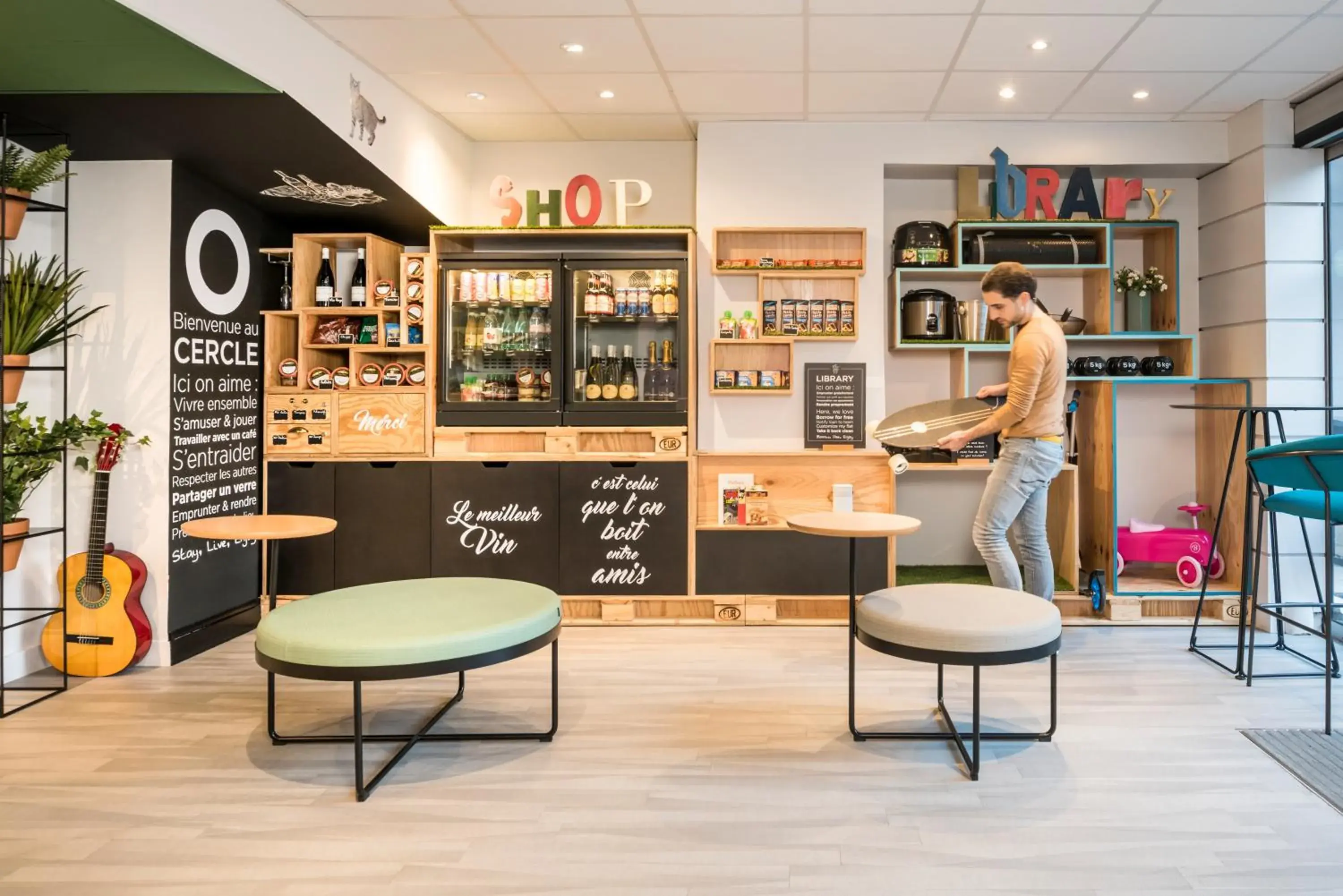 Restaurant/places to eat in Aparthotel Adagio Paris Montmartre Restaurant/places to eat in Aparthotel Adagio Paris Montmartre